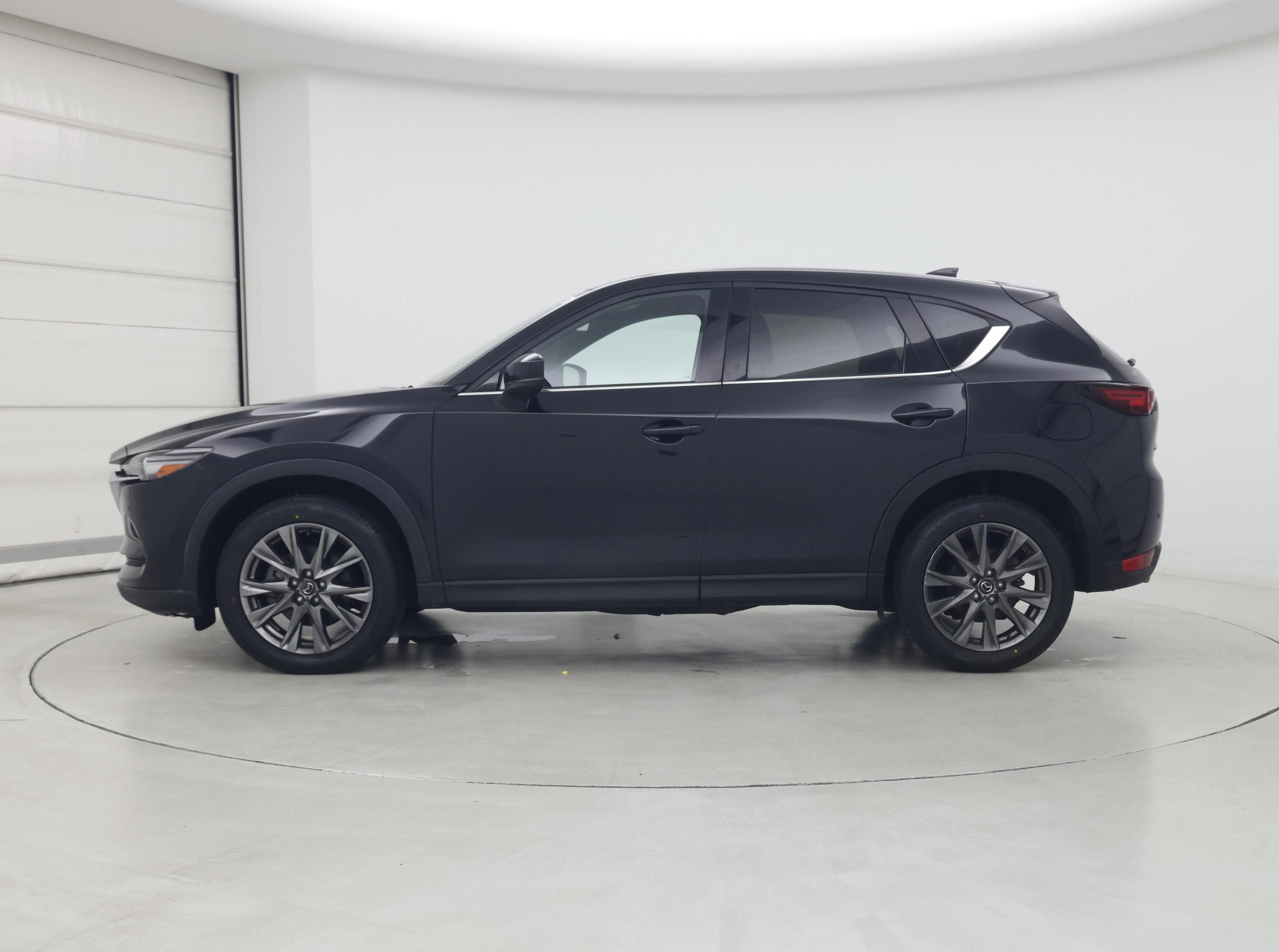 Thumbnail: 2021 Mazda CX-5 - 3