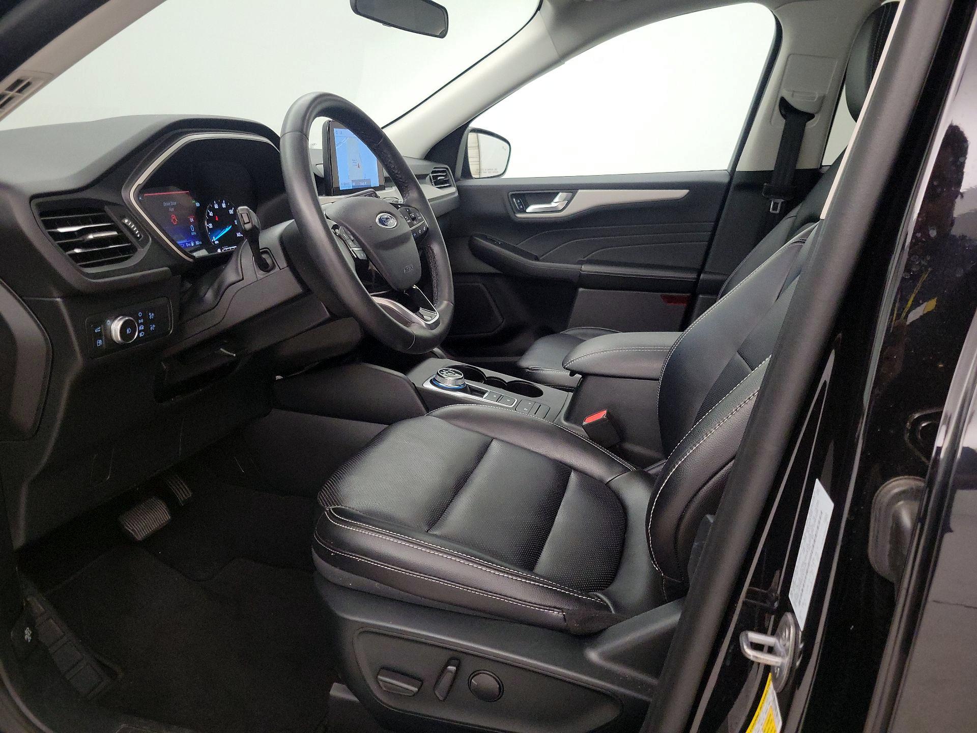 Thumbnail: 2022 Ford Escape - 11