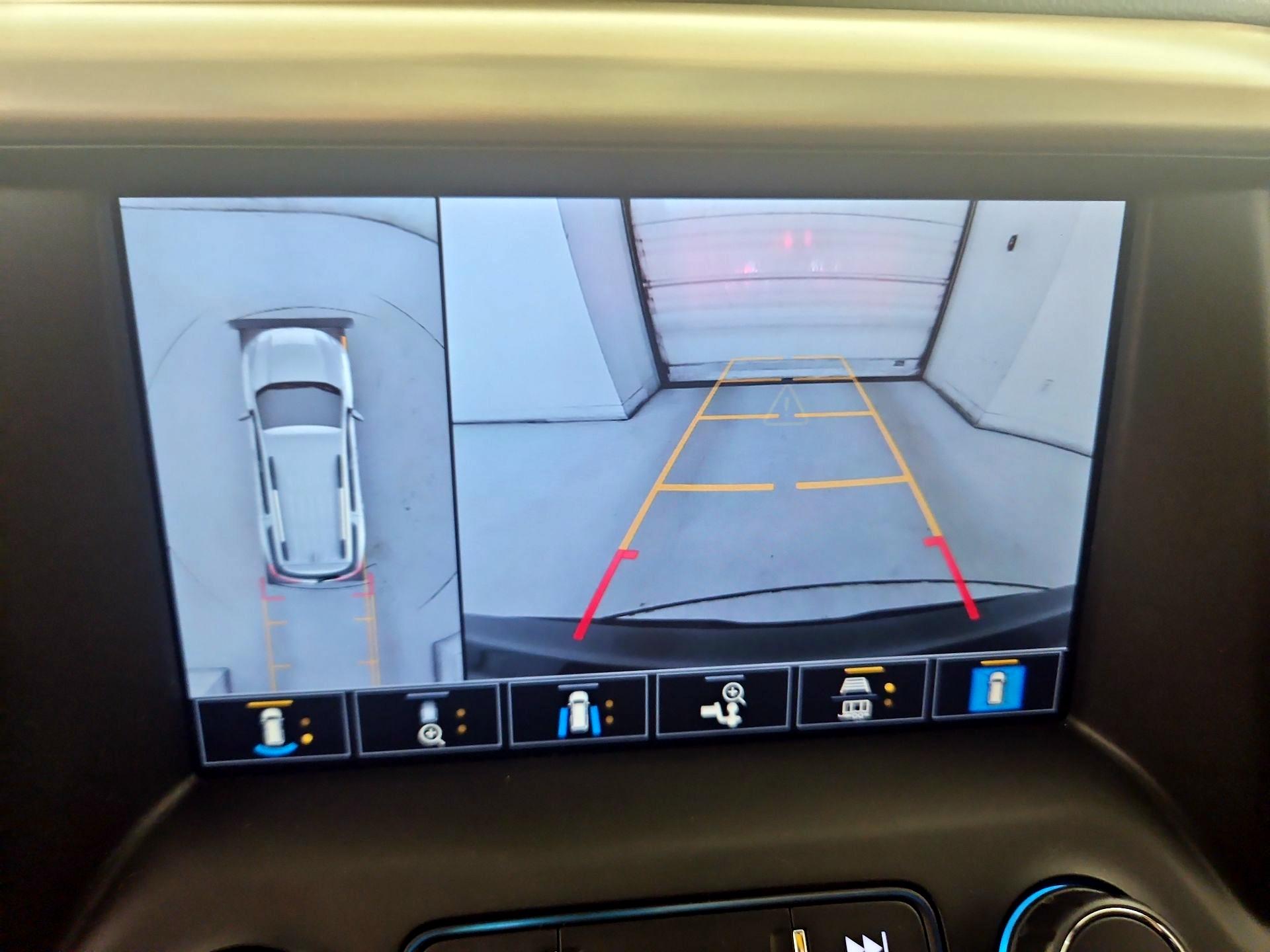Thumbnail: 2021 GMC Acadia - 14