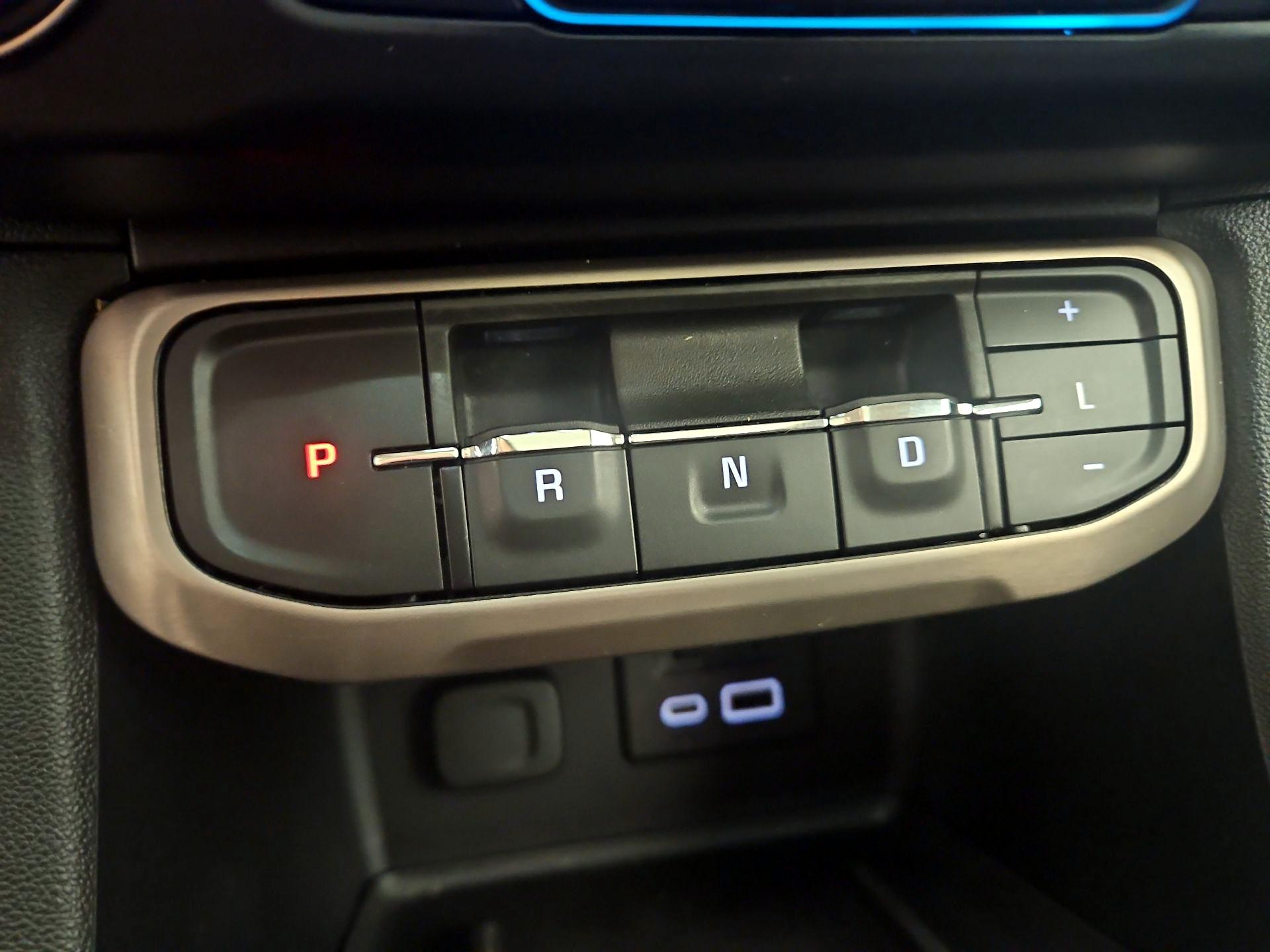 Thumbnail: 2021 GMC Acadia - 17