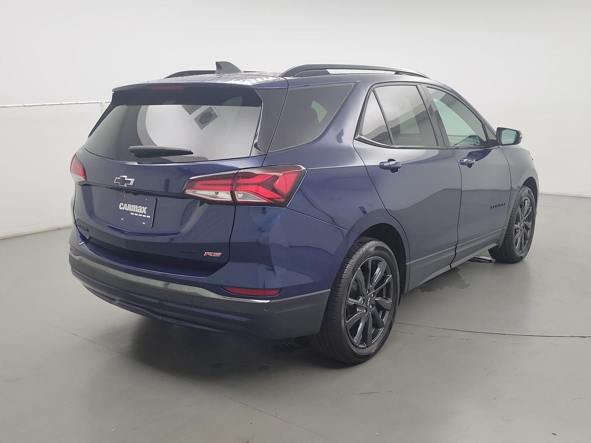 Thumbnail: 2022 Chevrolet Equinox - 5