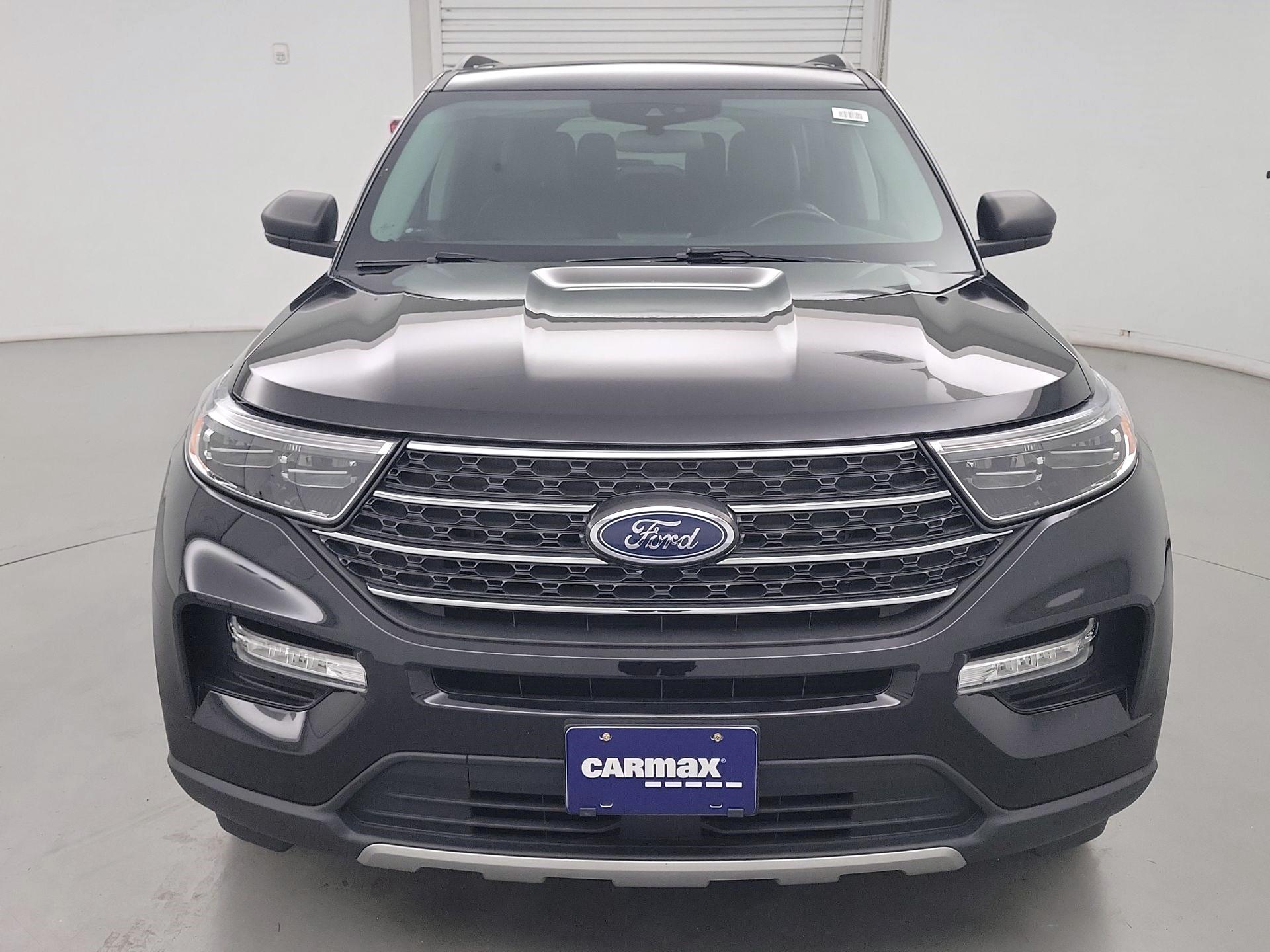 Thumbnail: 2022 Ford Explorer - 2