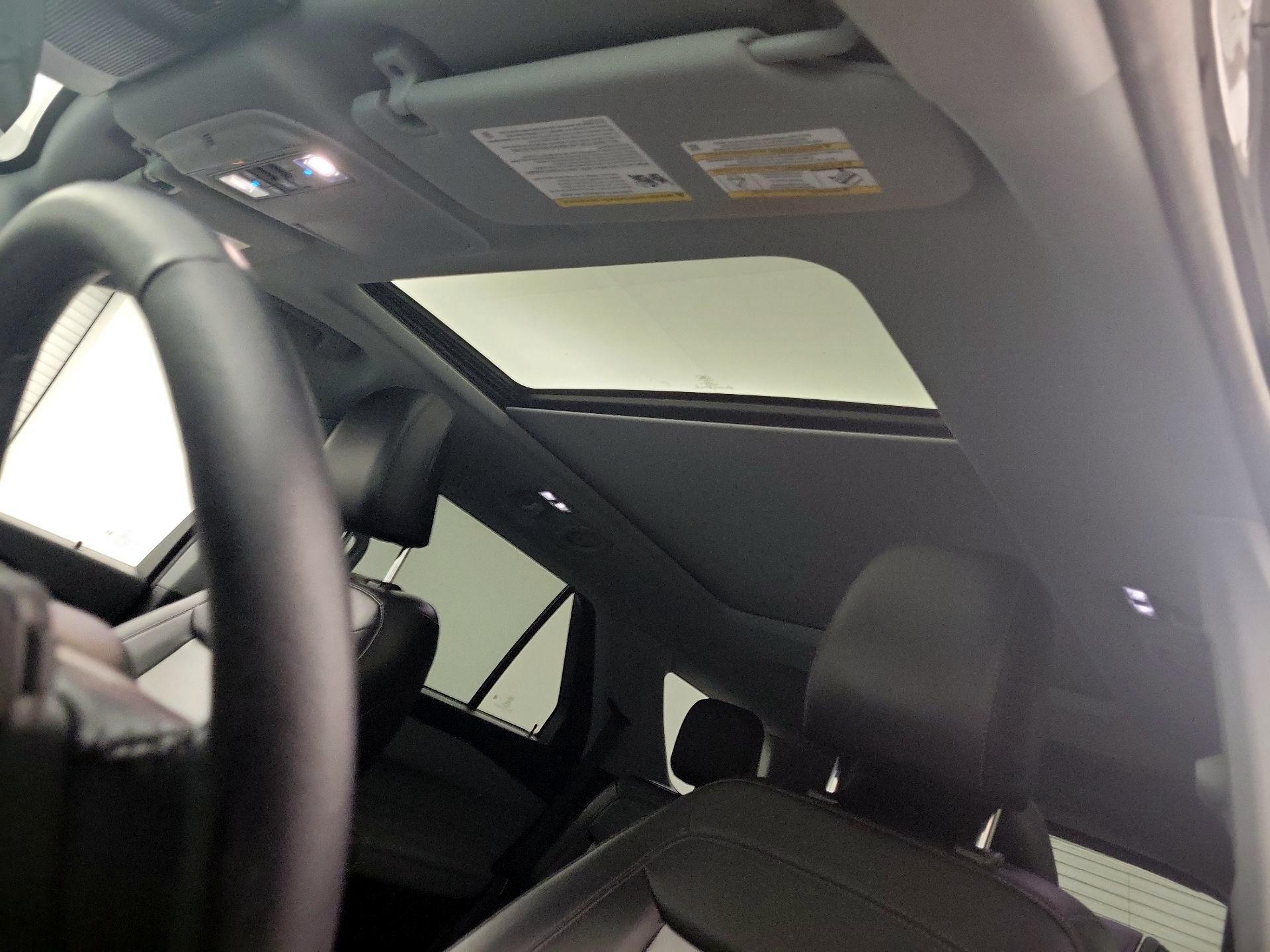 Thumbnail: 2022 Ford Explorer - 20
