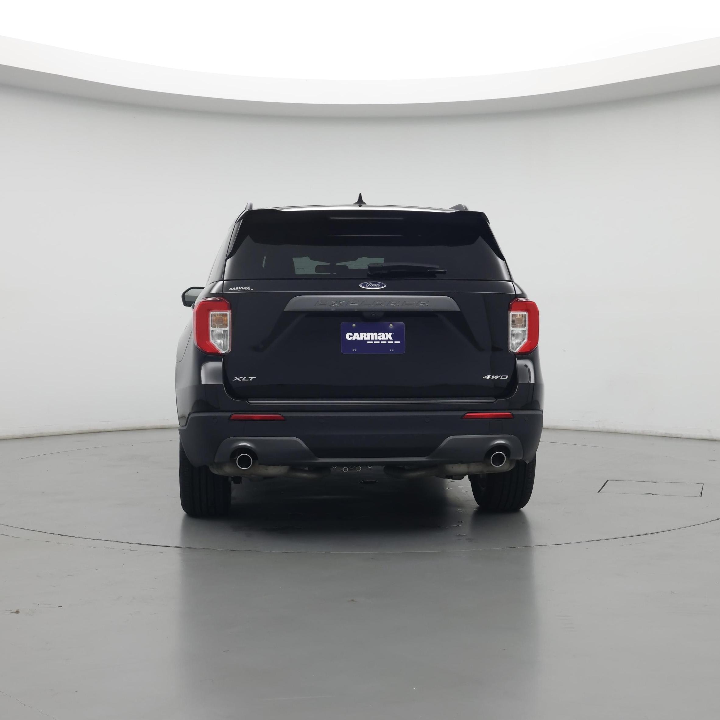 Thumbnail: 2022 Ford Explorer - 6