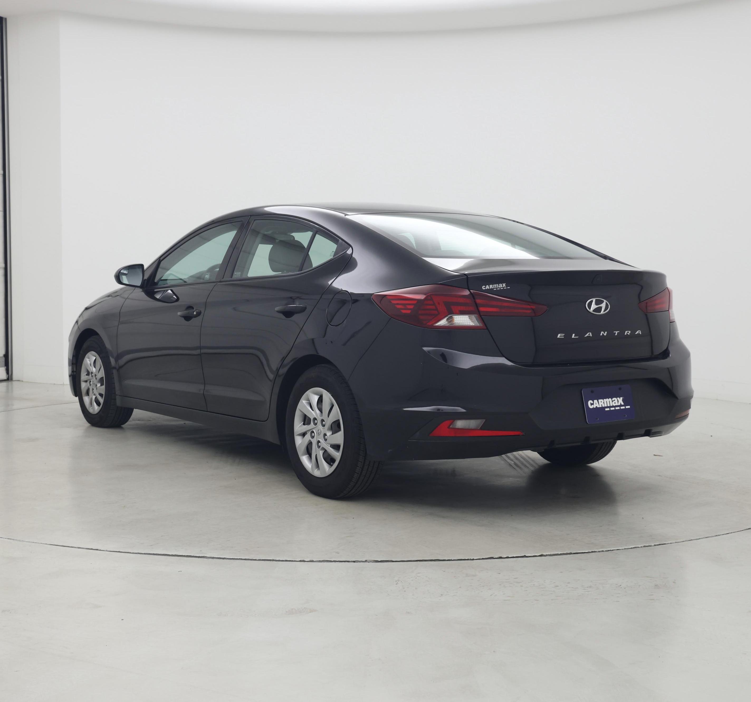 Thumbnail: 2020 Hyundai Elantra - 2