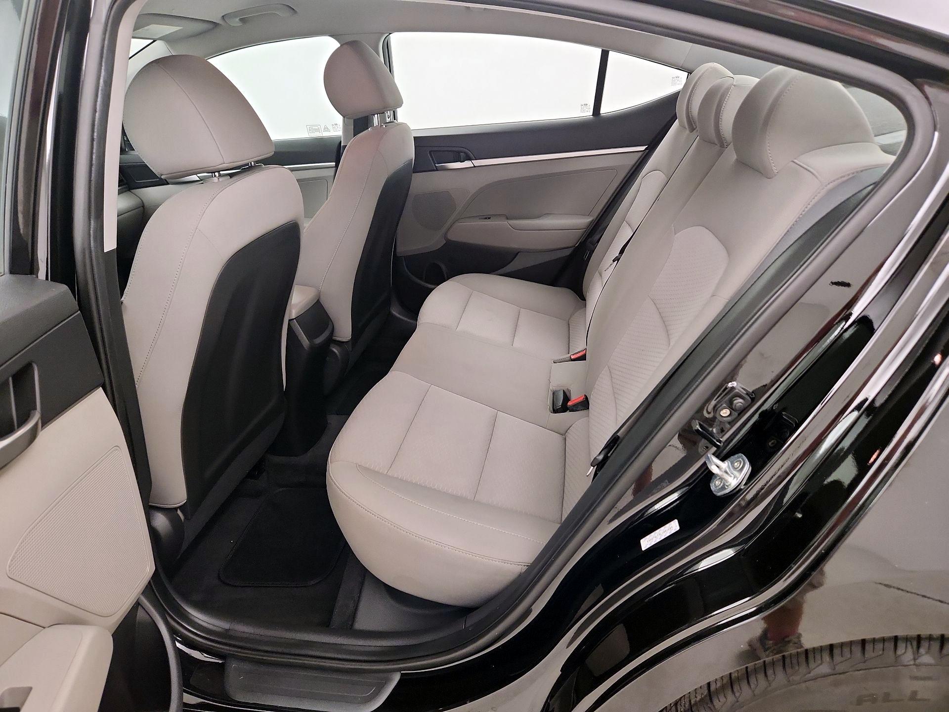 Thumbnail: 2020 Hyundai Elantra - 19