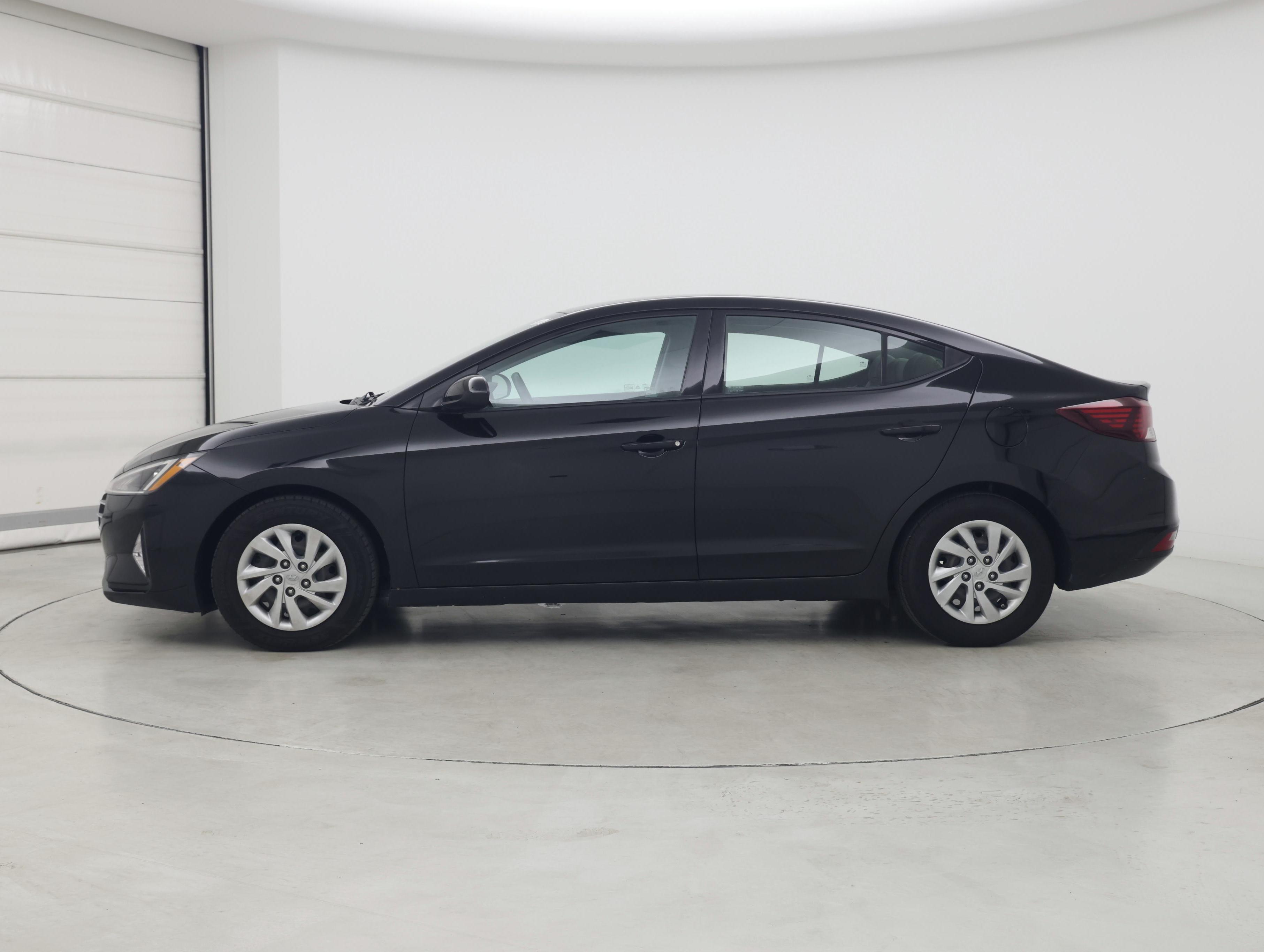 Thumbnail: 2020 Hyundai Elantra - 3