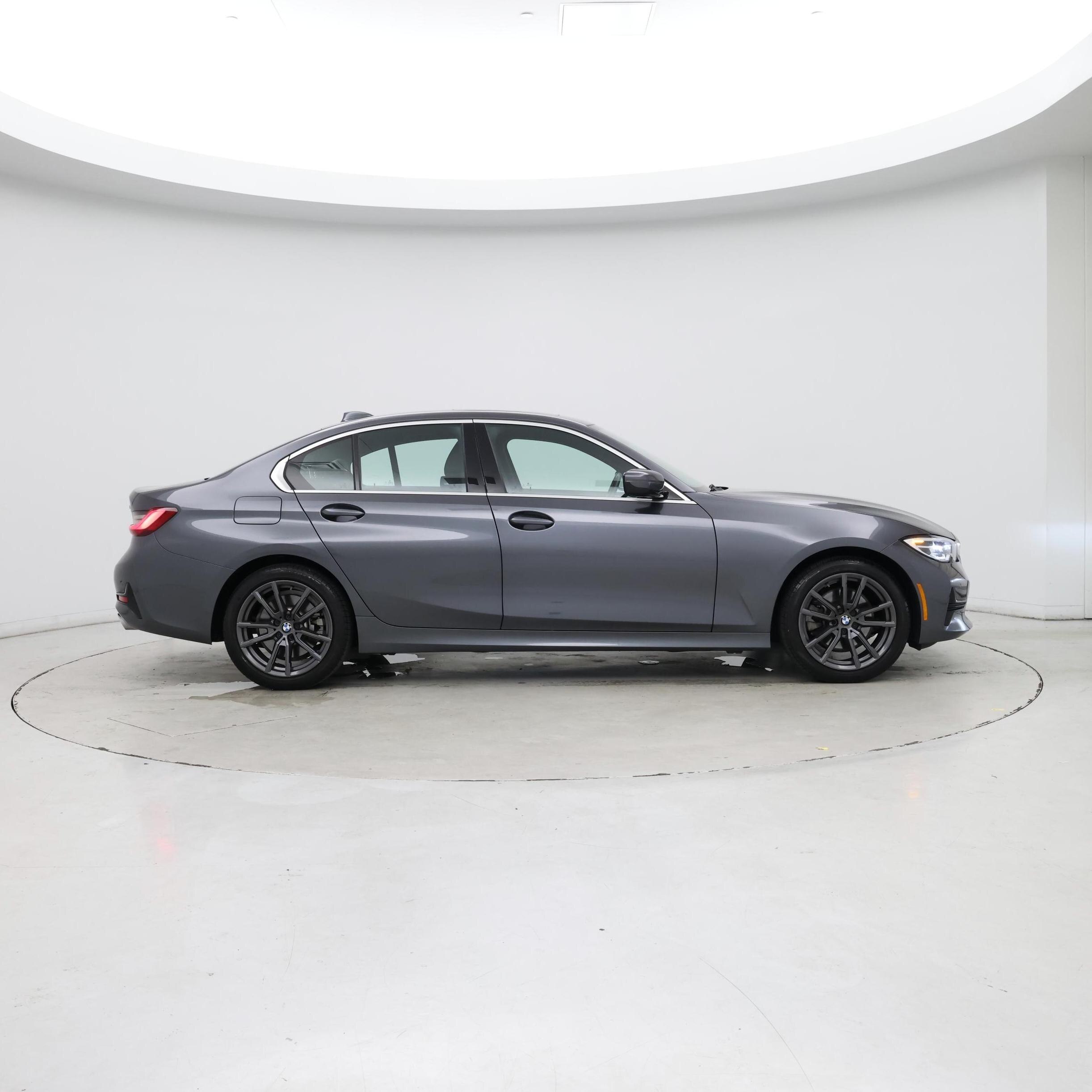 Thumbnail: 2022 BMW 3 Series - 7