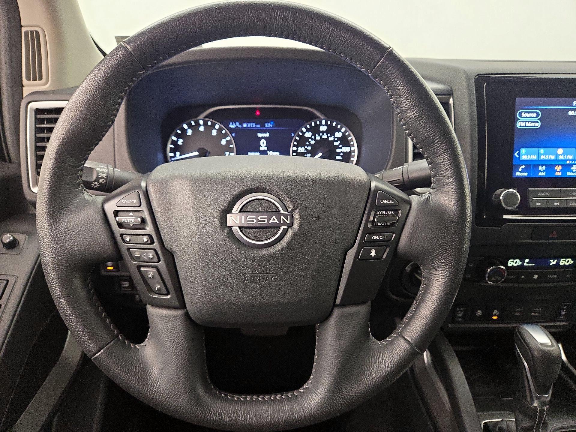 Thumbnail: 2022 Nissan Frontier - 10