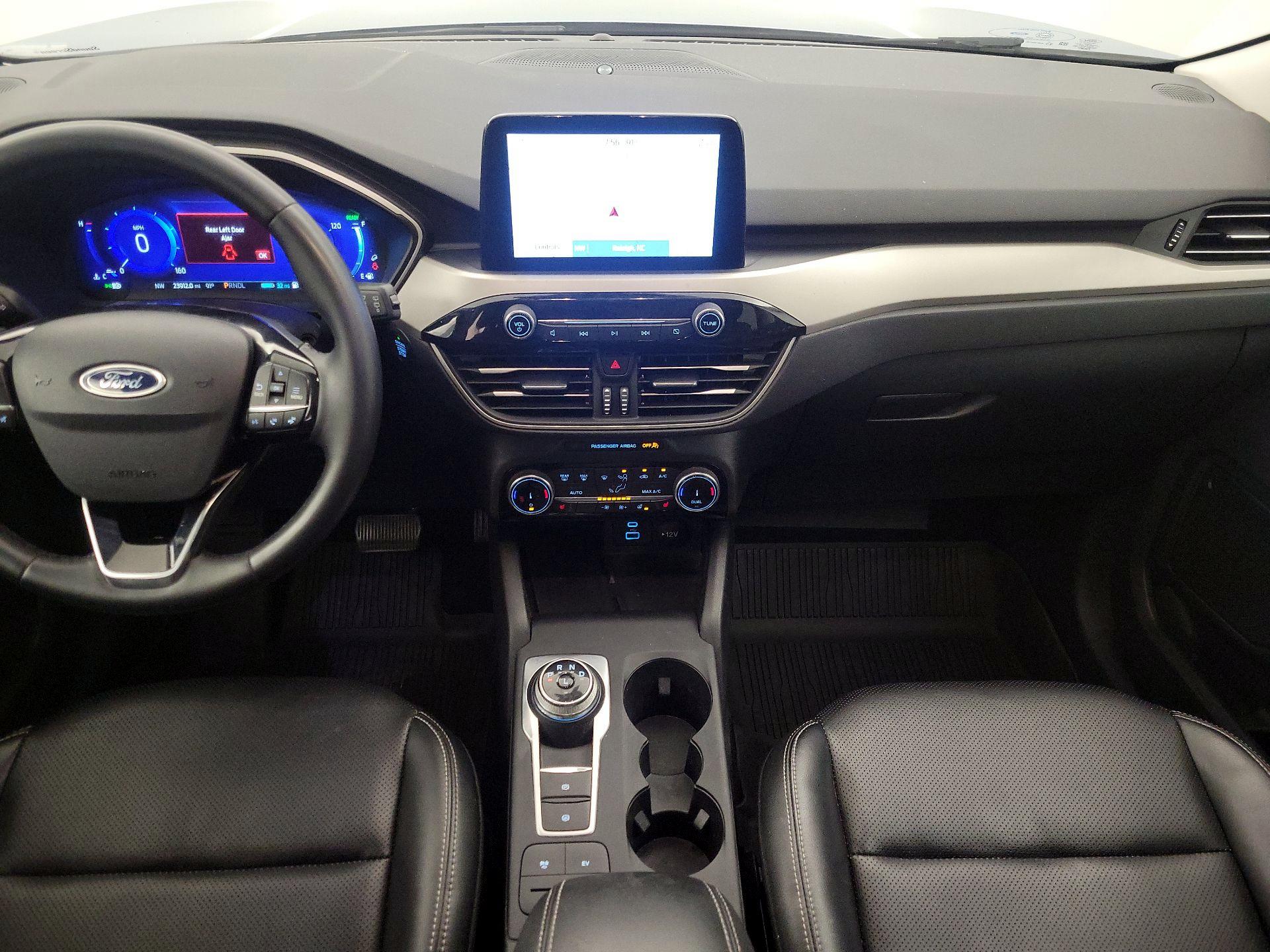 Thumbnail: 2022 Ford Escape - 9