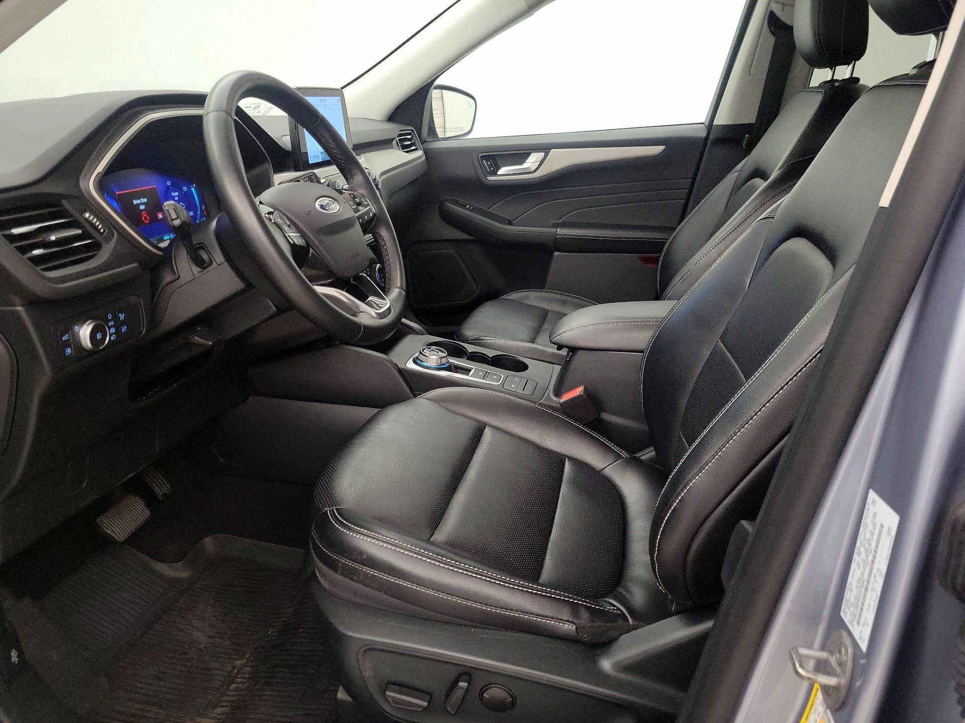 Thumbnail: 2022 Ford Escape - 11
