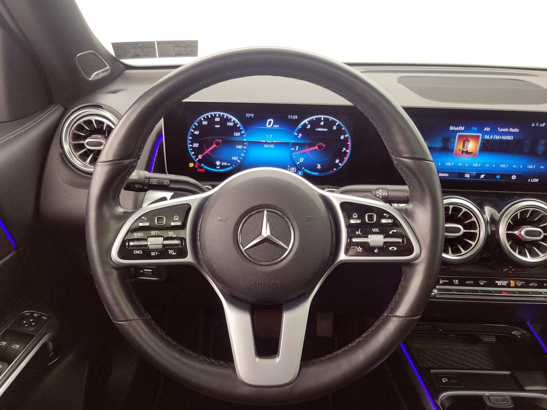 Thumbnail: 2021 Mercedes-Benz GLB - 10