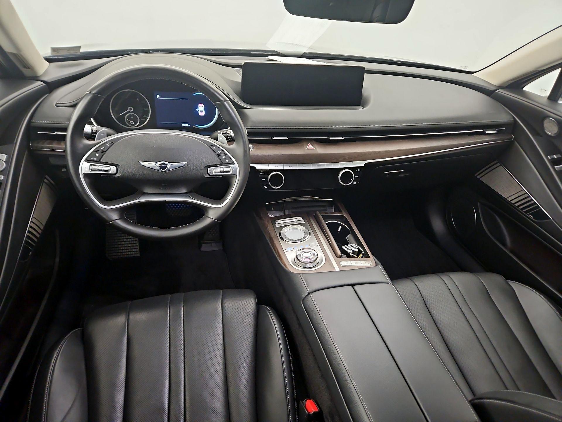 Thumbnail: 2022 Genesis G80 - 9