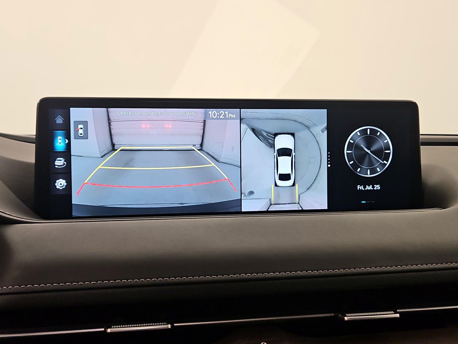 Thumbnail: 2022 Genesis G80 - 15