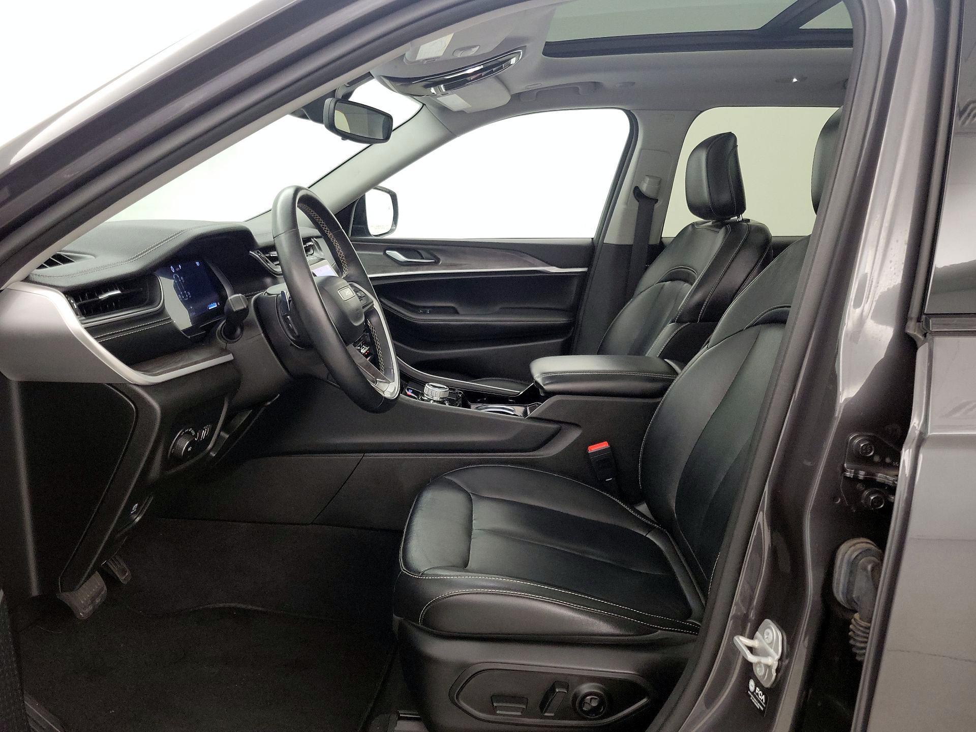 Thumbnail: 2021 Jeep Grand Cherokee L - 11