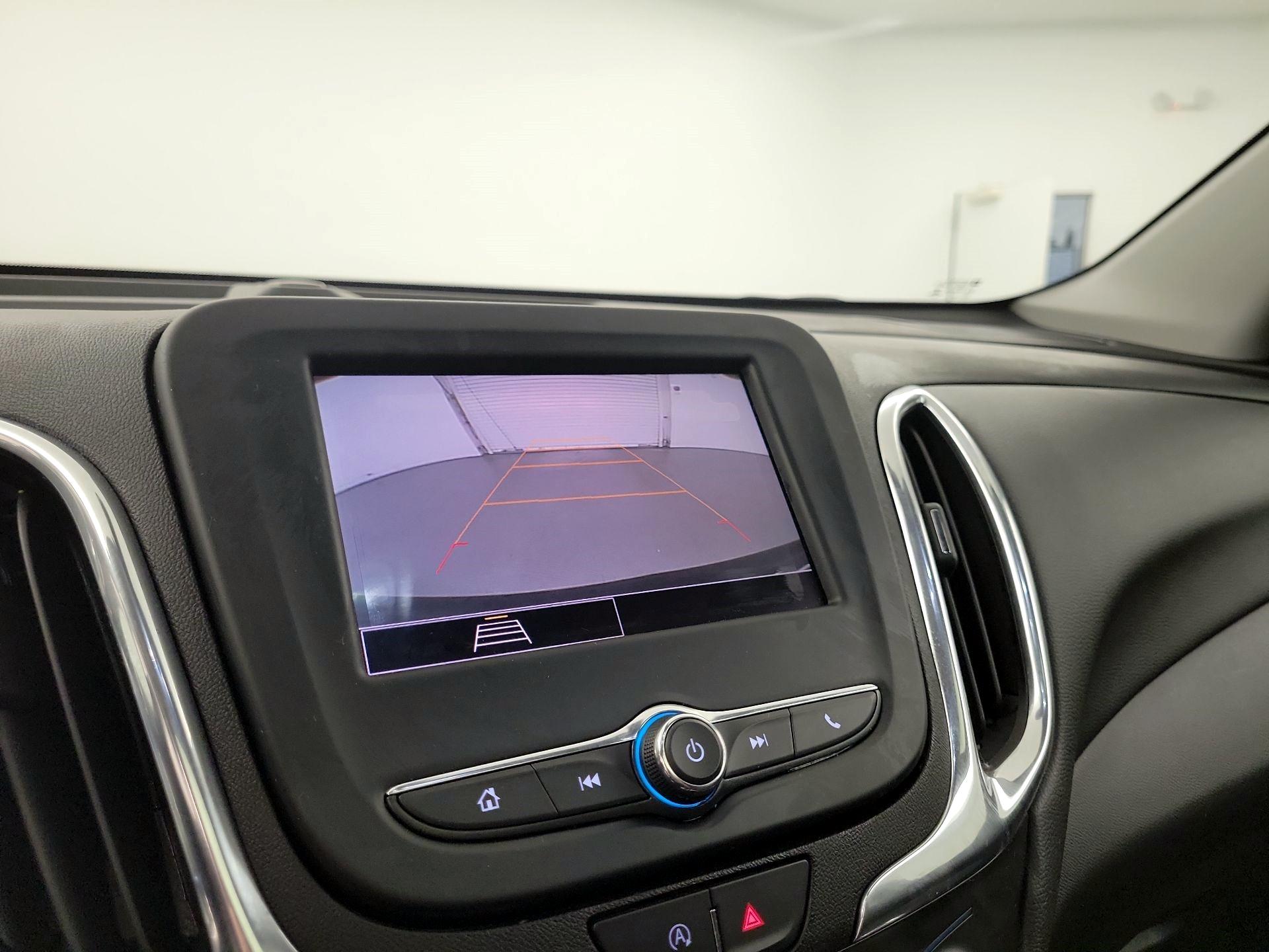 Thumbnail: 2022 Chevrolet Equinox - 12