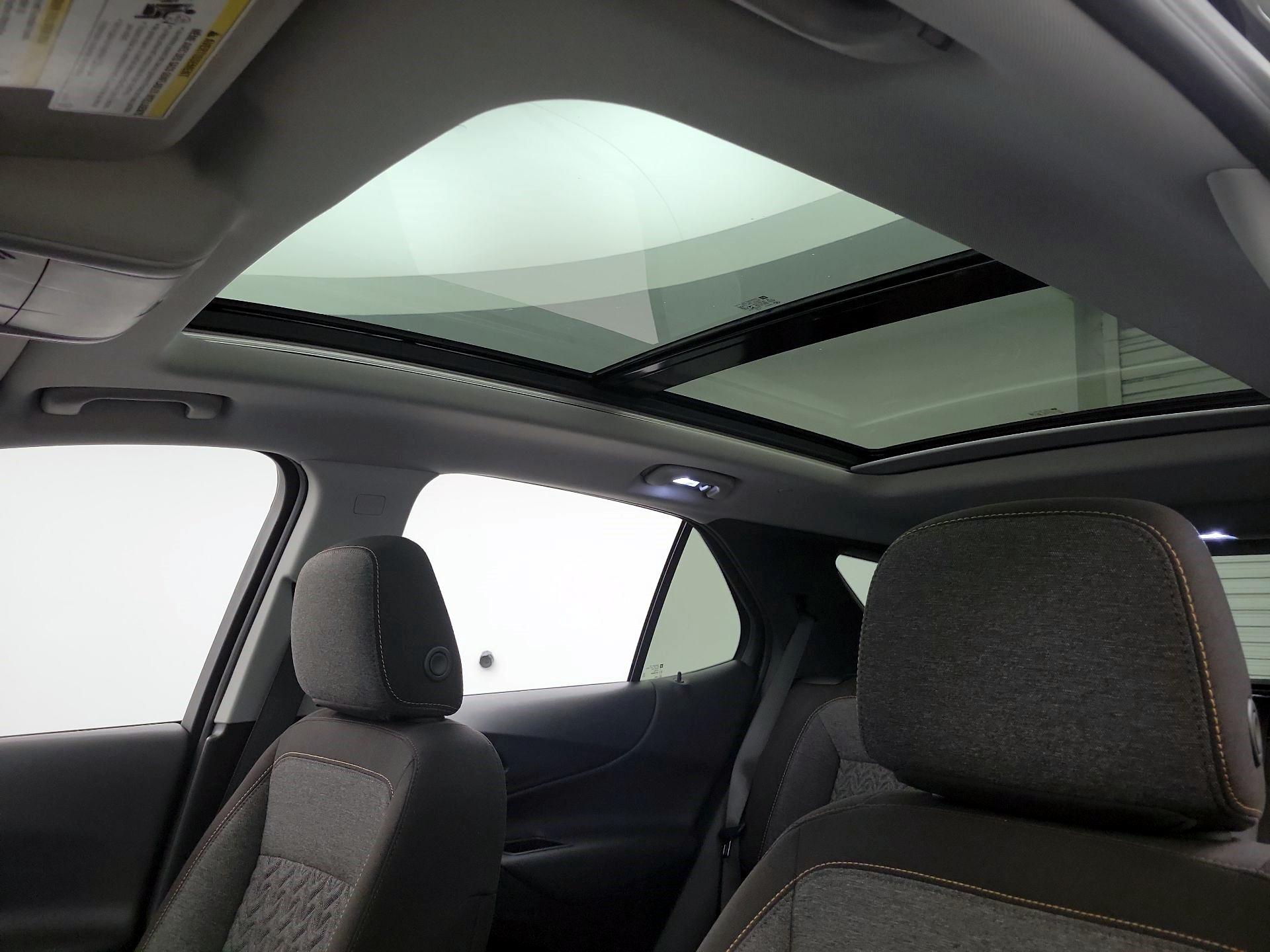 Thumbnail: 2022 Chevrolet Equinox - 17
