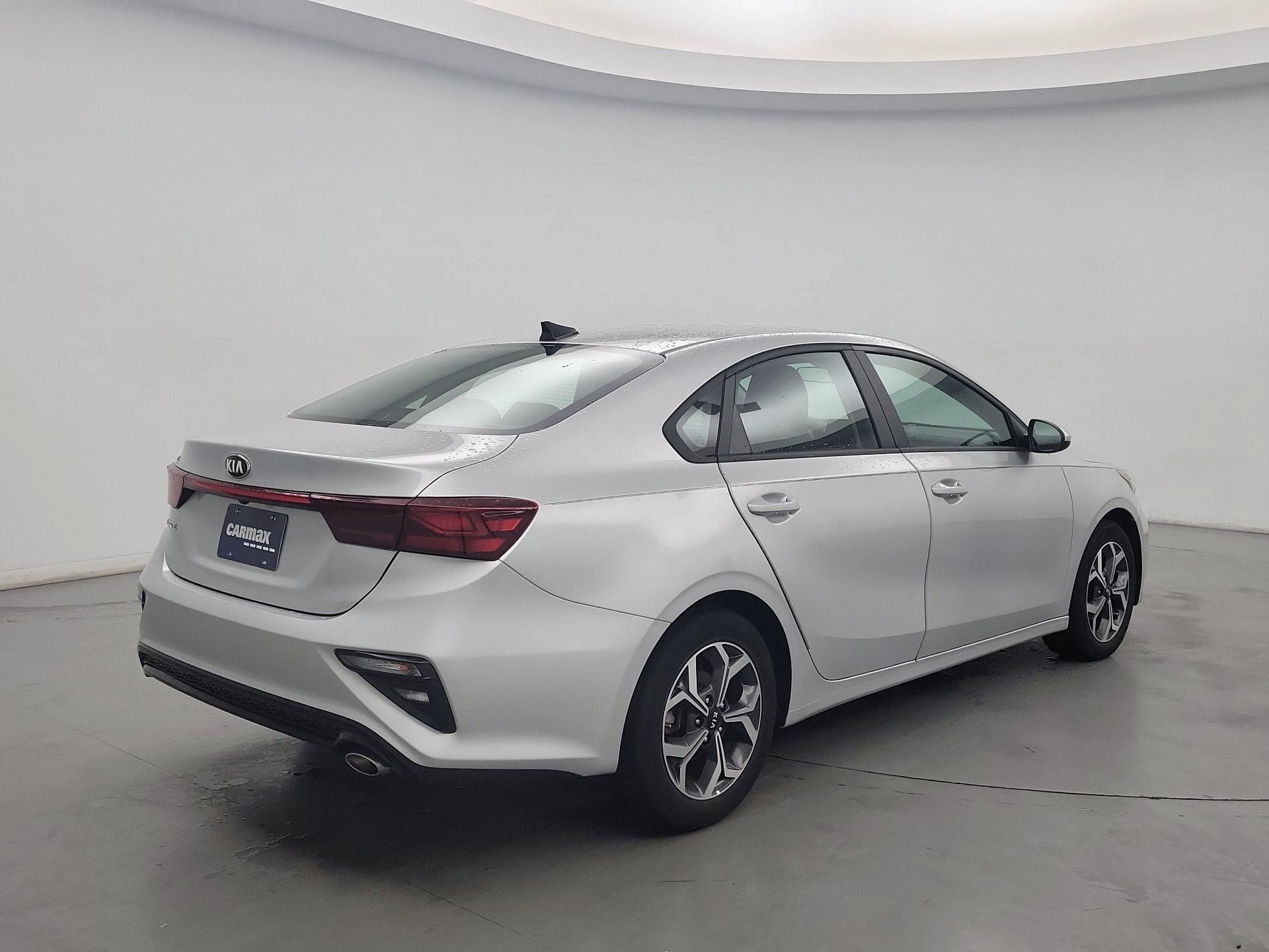 Thumbnail: 2020 Kia Forte - 5