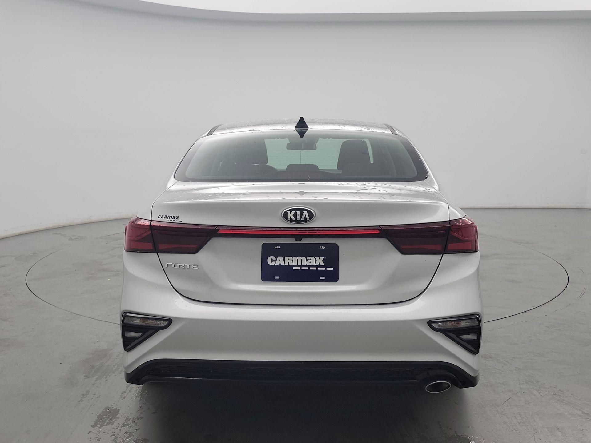 Thumbnail: 2020 Kia Forte - 6