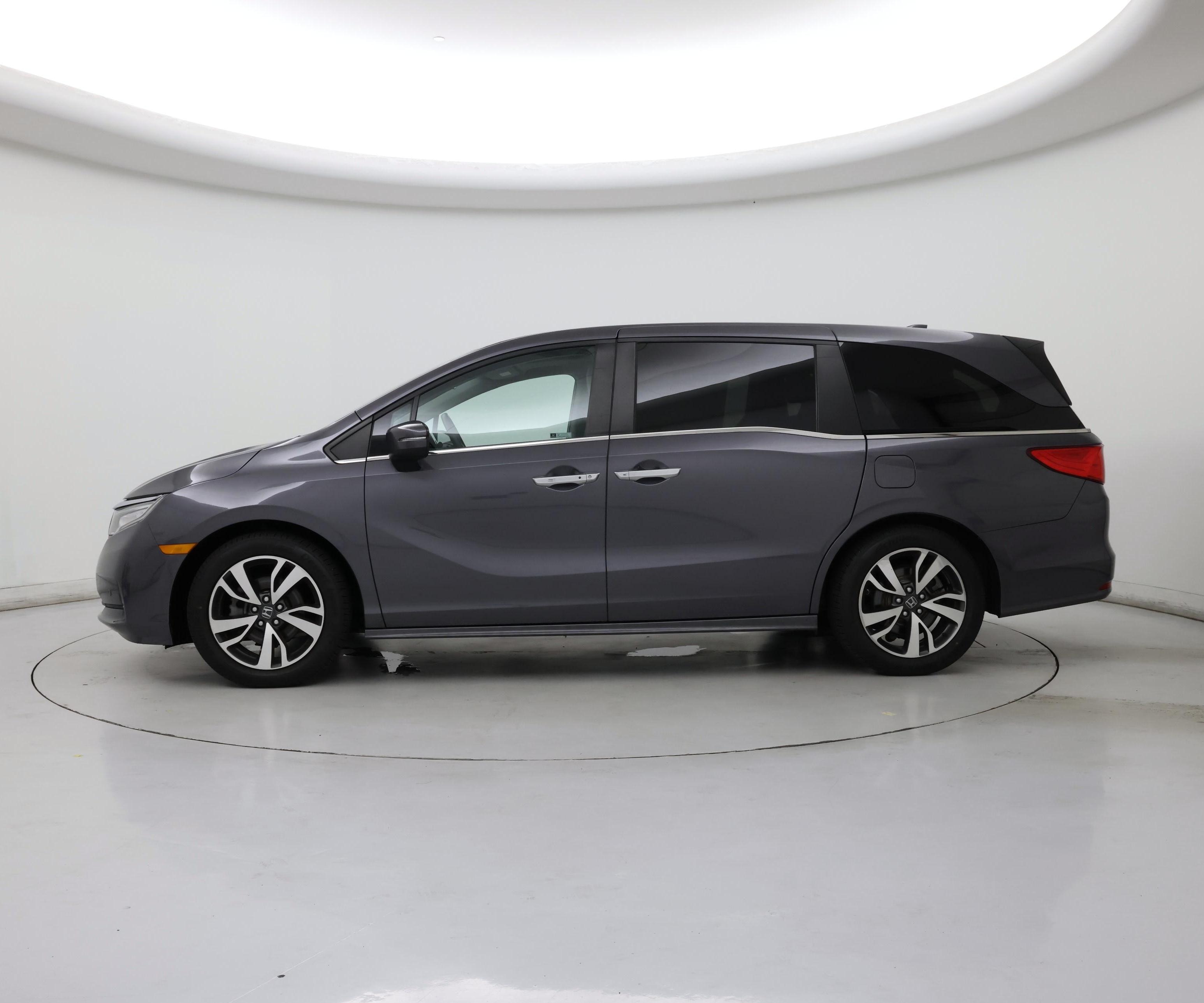 Thumbnail: 2022 Honda Odyssey - 3