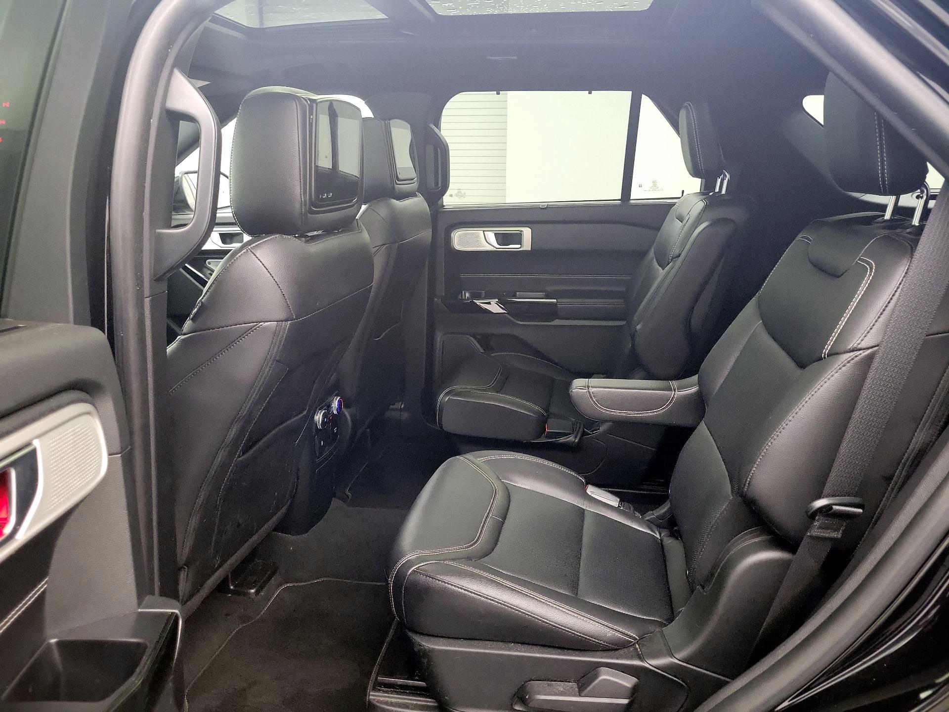 Thumbnail: 2022 Ford Explorer - 19