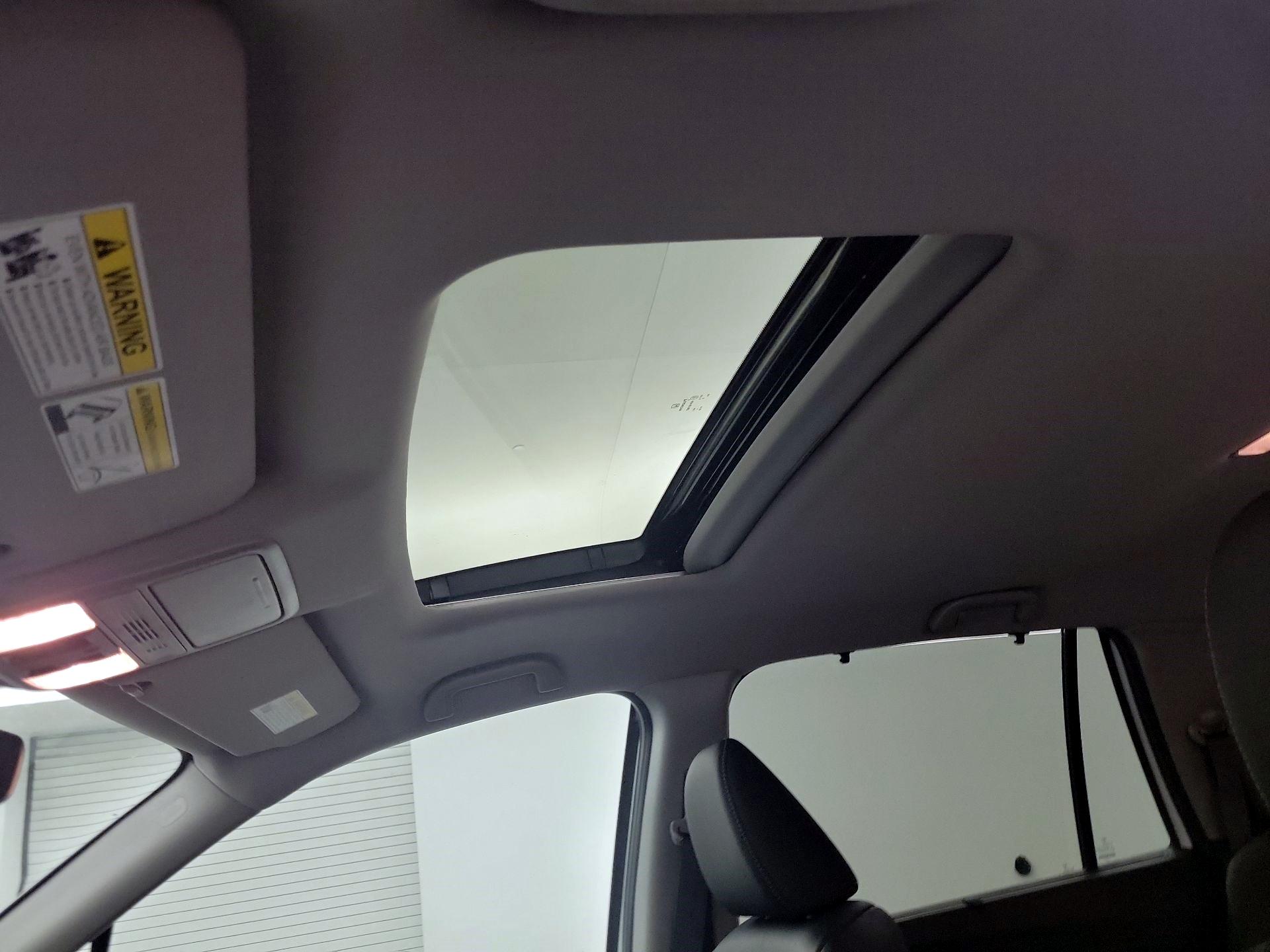 Thumbnail: 2021 Honda Pilot - 17