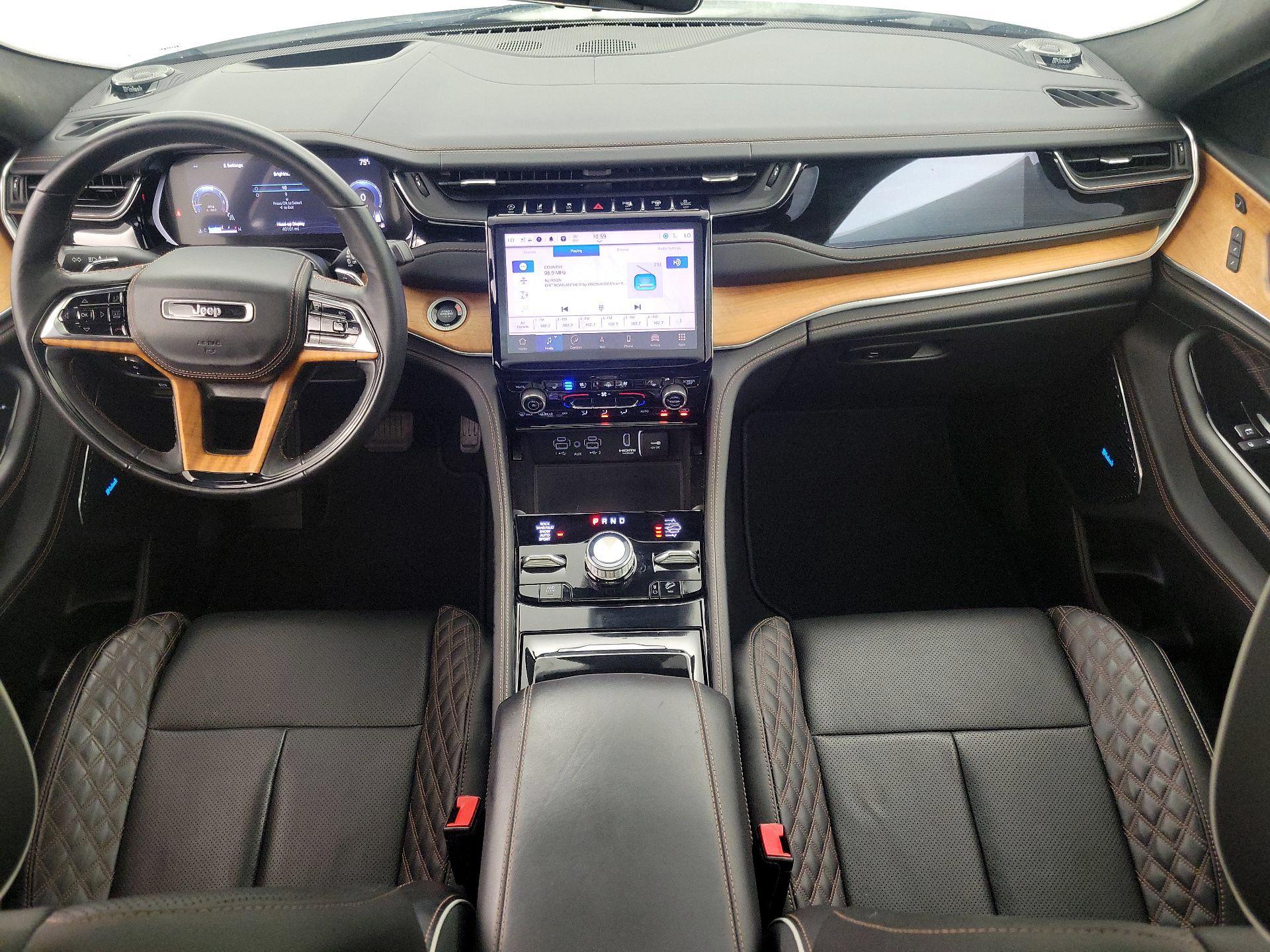 Thumbnail: 2022 Jeep Grand Cherokee - 9