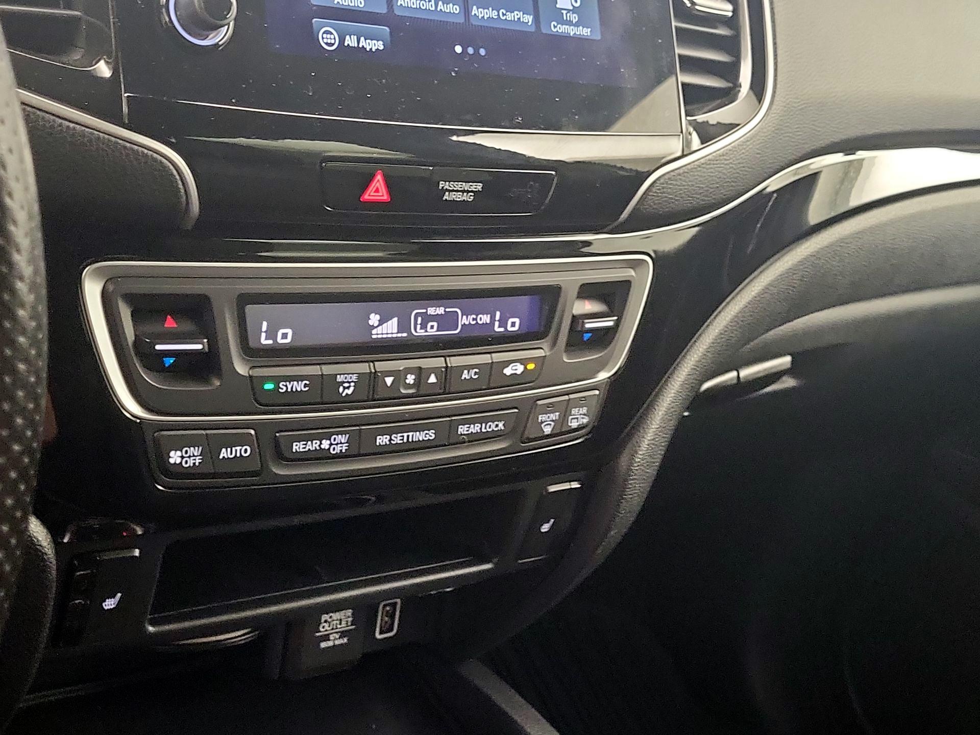 Thumbnail: 2020 Honda Passport - 17