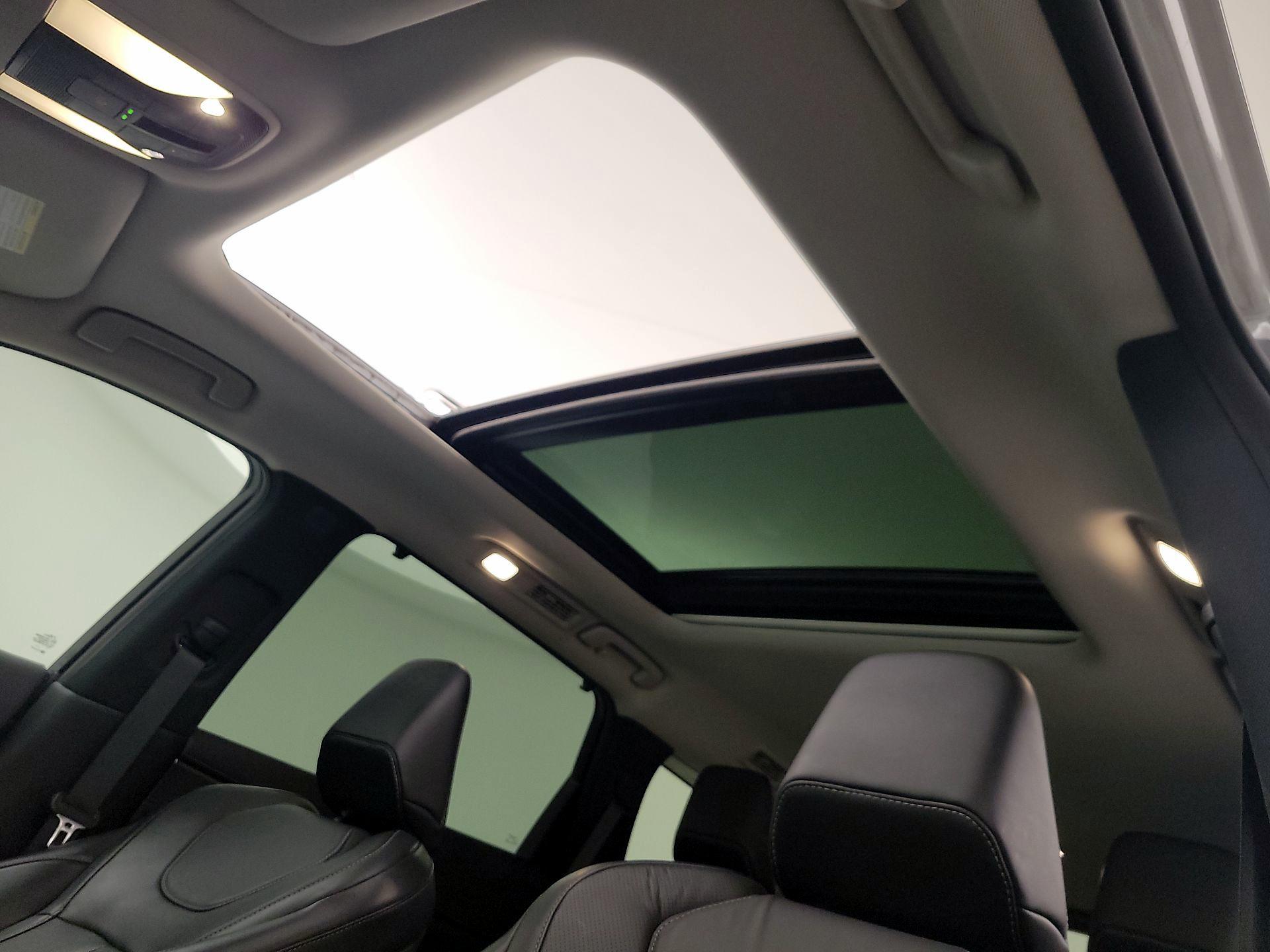 Thumbnail: 2023 INFINITI QX60 - 20