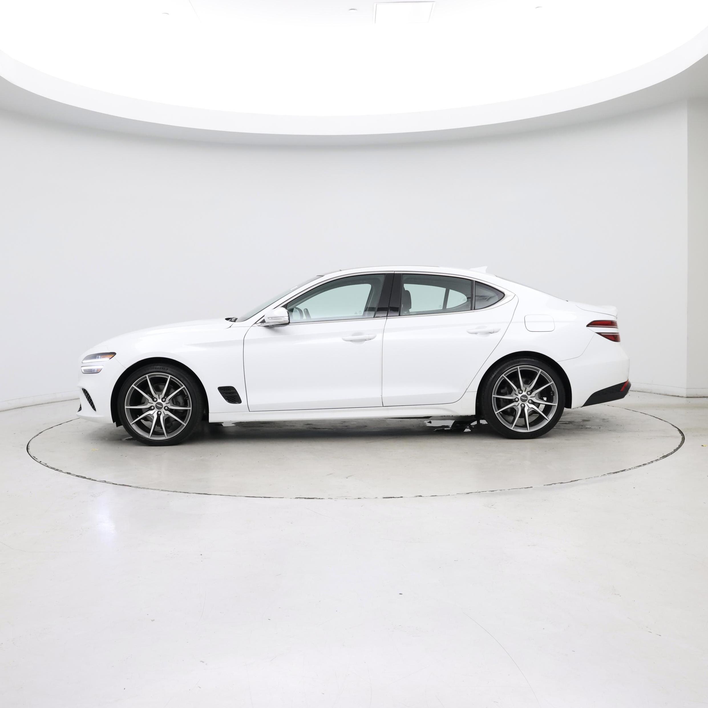 Thumbnail: 2022 Genesis G70 - 3