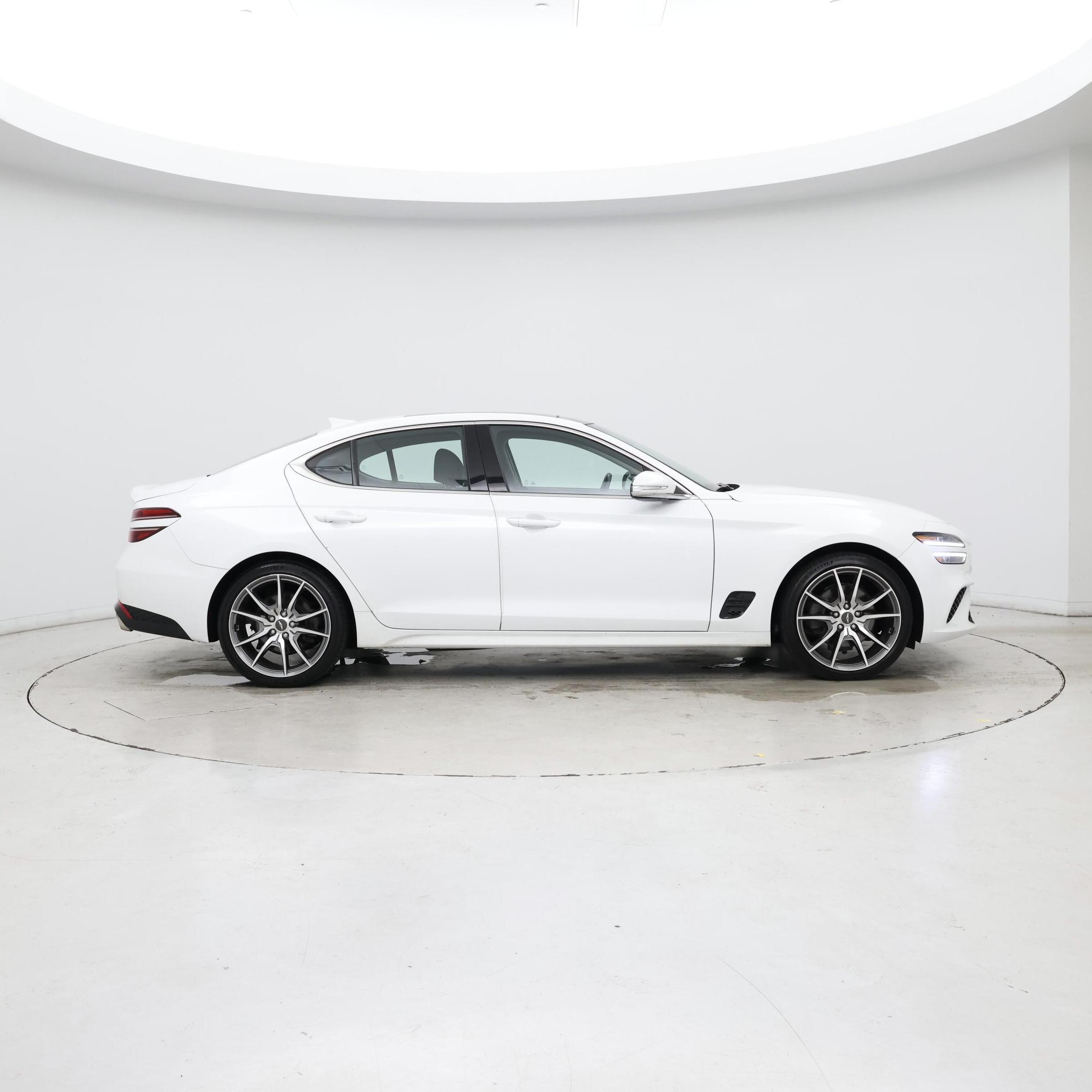 Thumbnail: 2022 Genesis G70 - 7