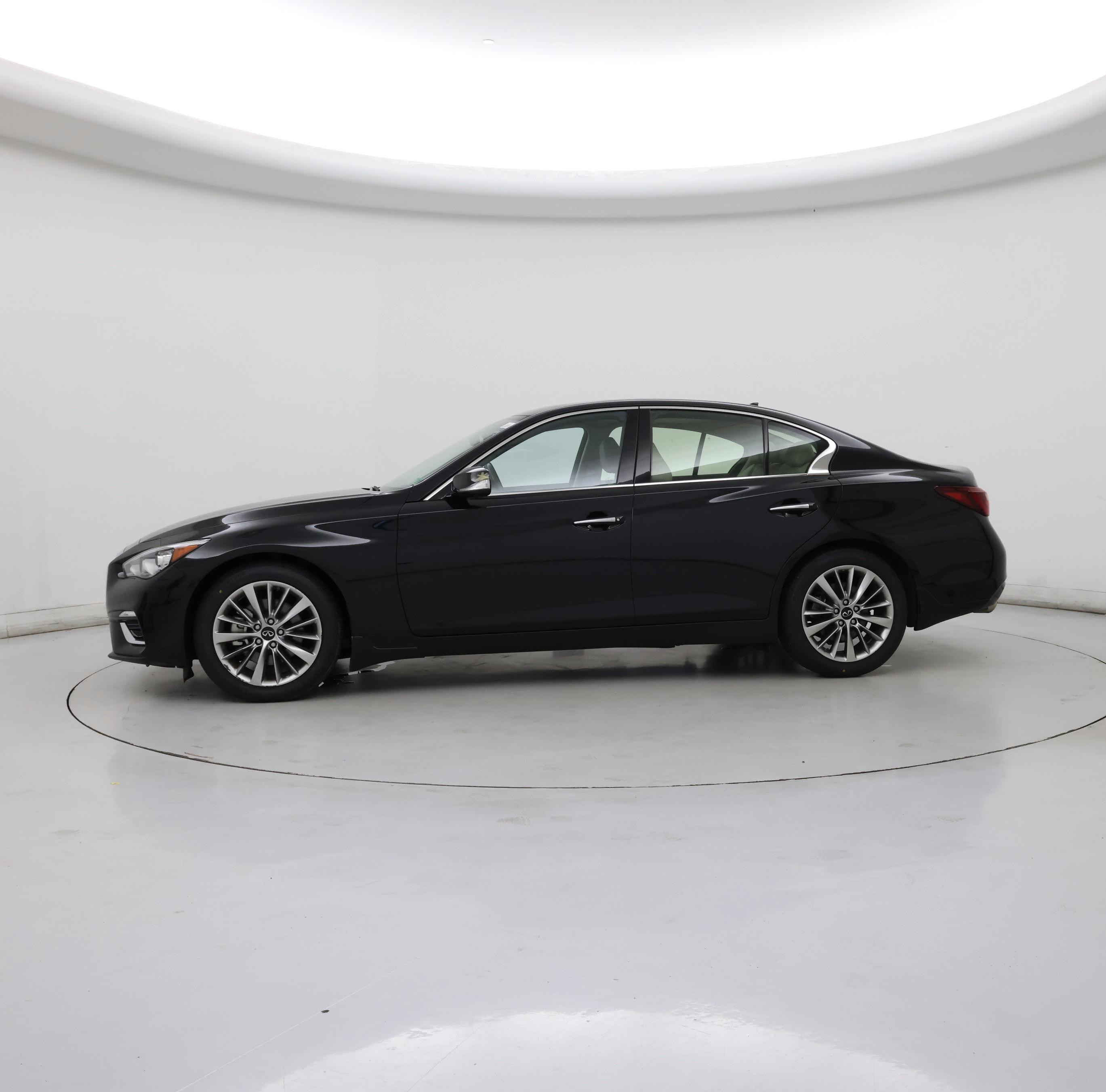 Thumbnail: 2022 INFINITI Q50 - 3