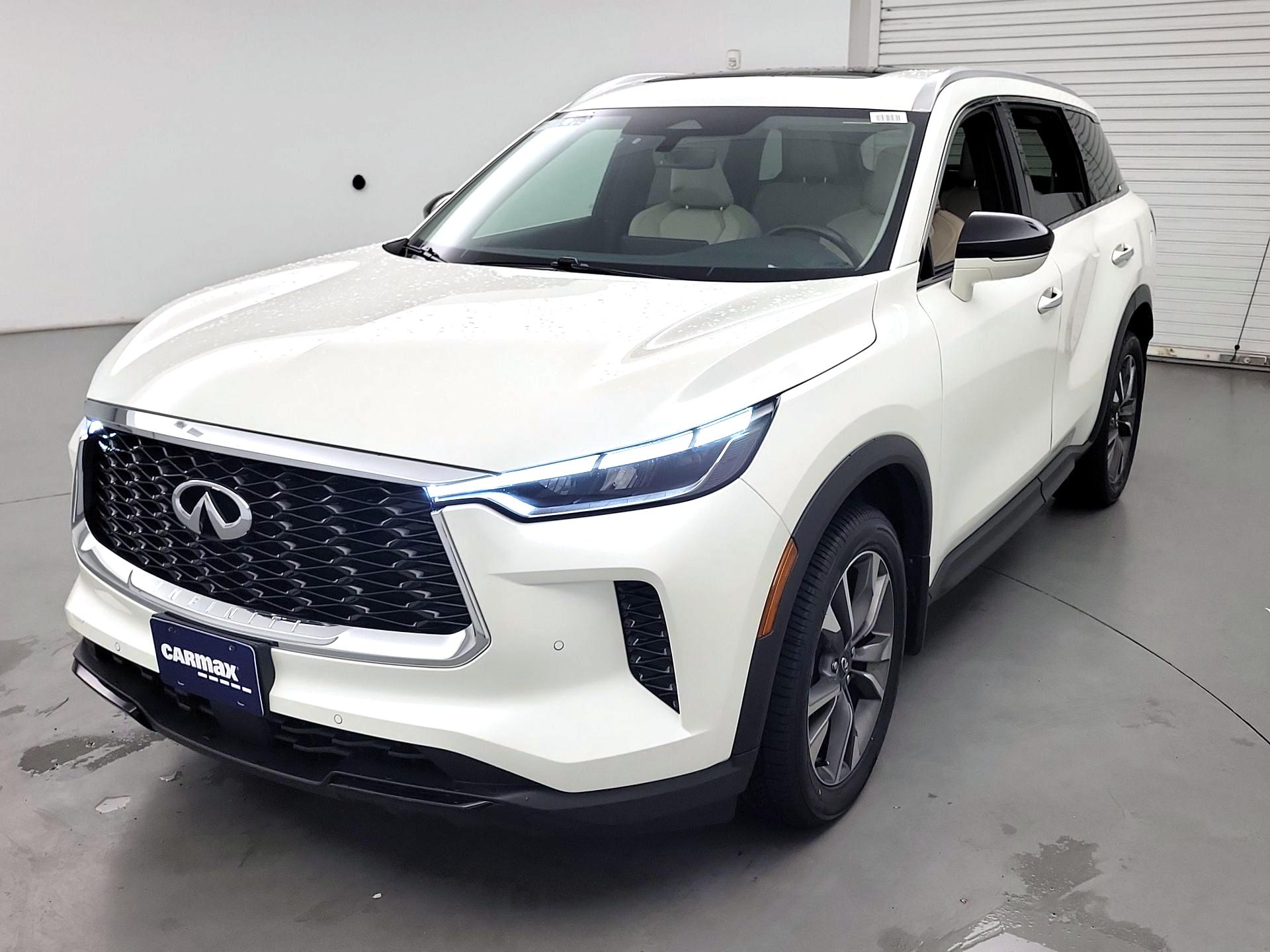 Thumbnail: 2023 INFINITI QX60 - 3
