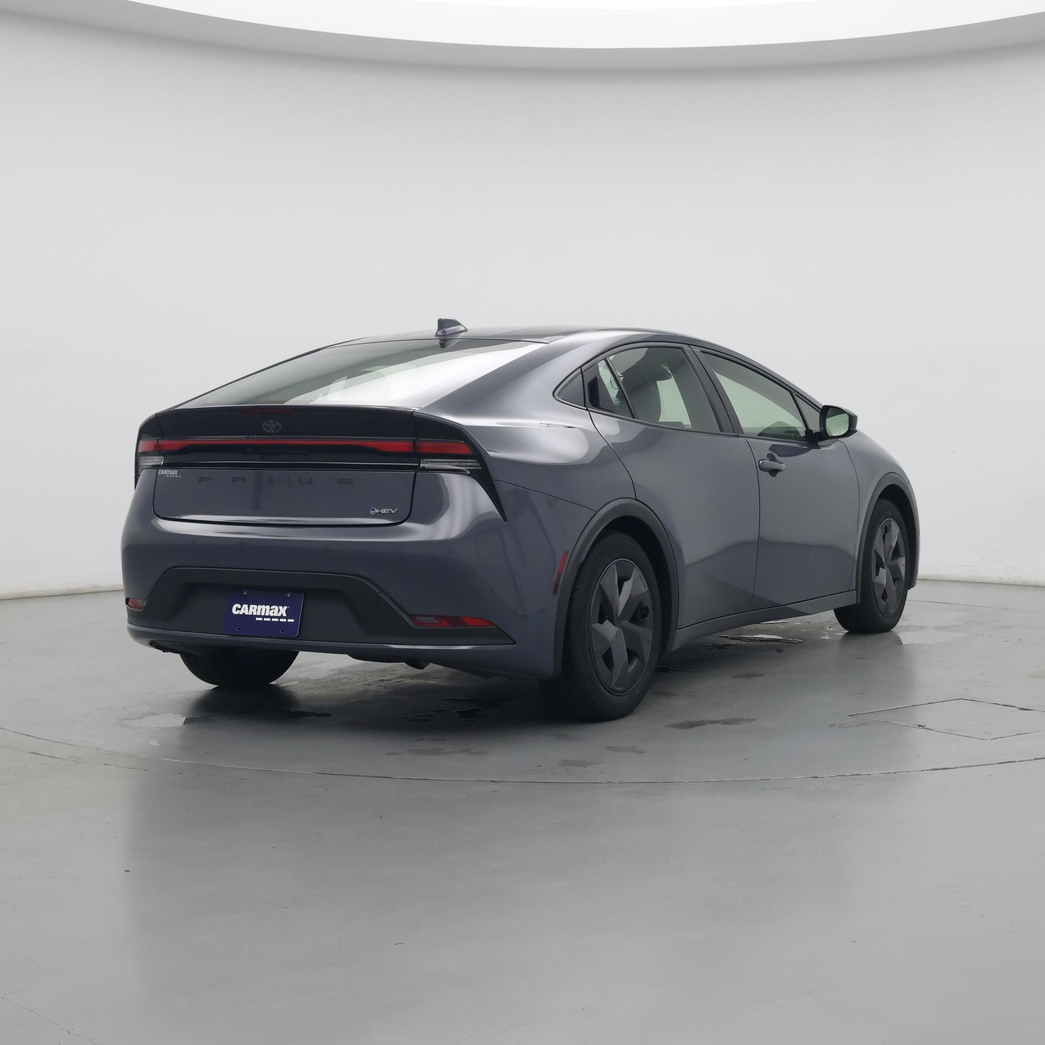 Thumbnail: 2023 Toyota Prius - 8