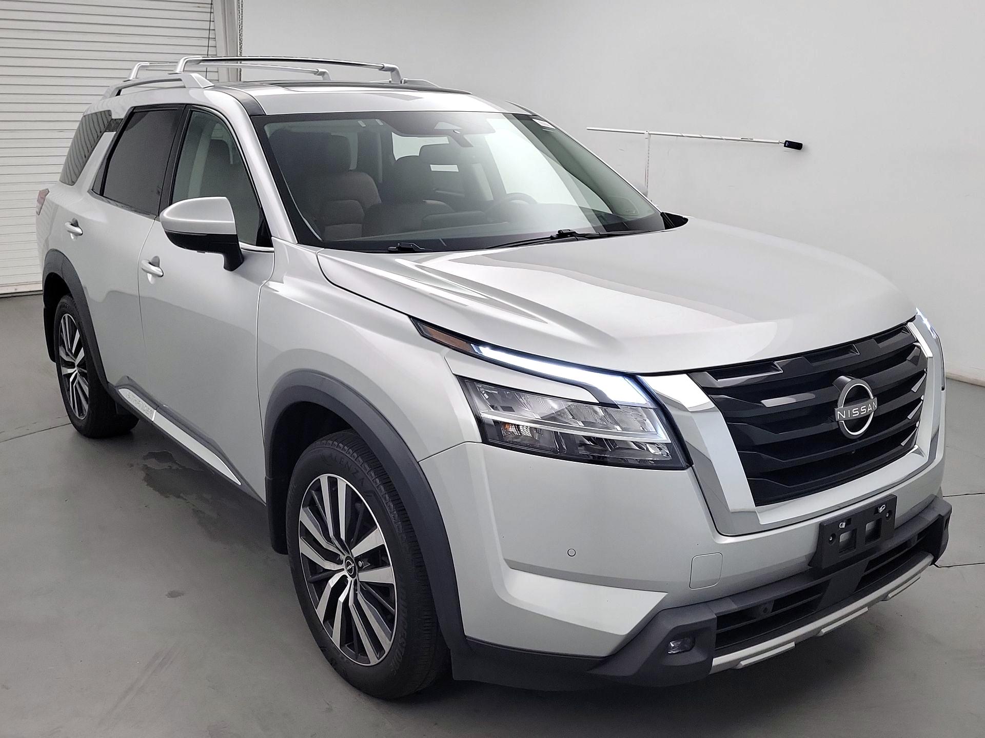 Thumbnail: 2022 Nissan Pathfinder - 1