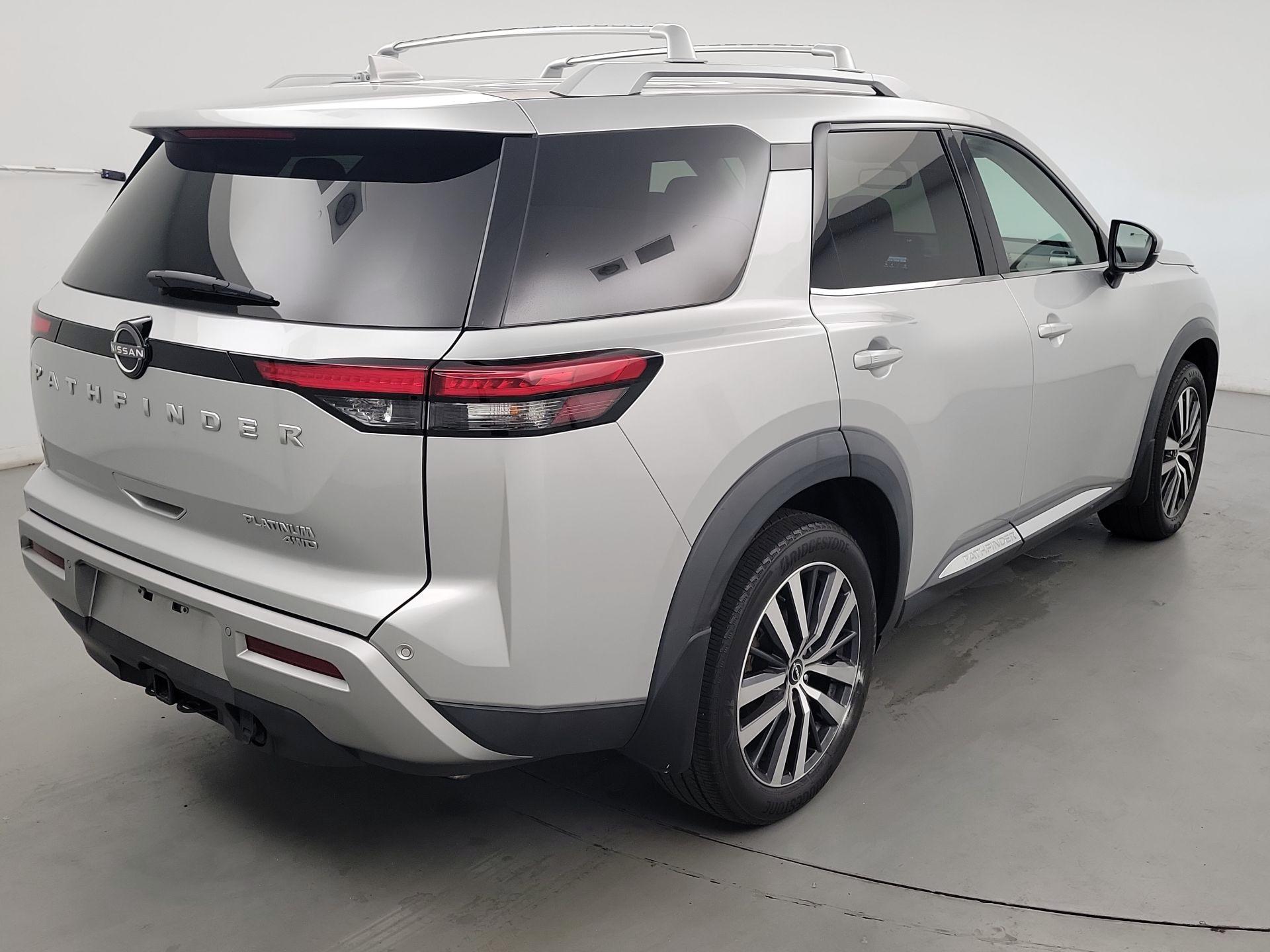 Thumbnail: 2022 Nissan Pathfinder - 5