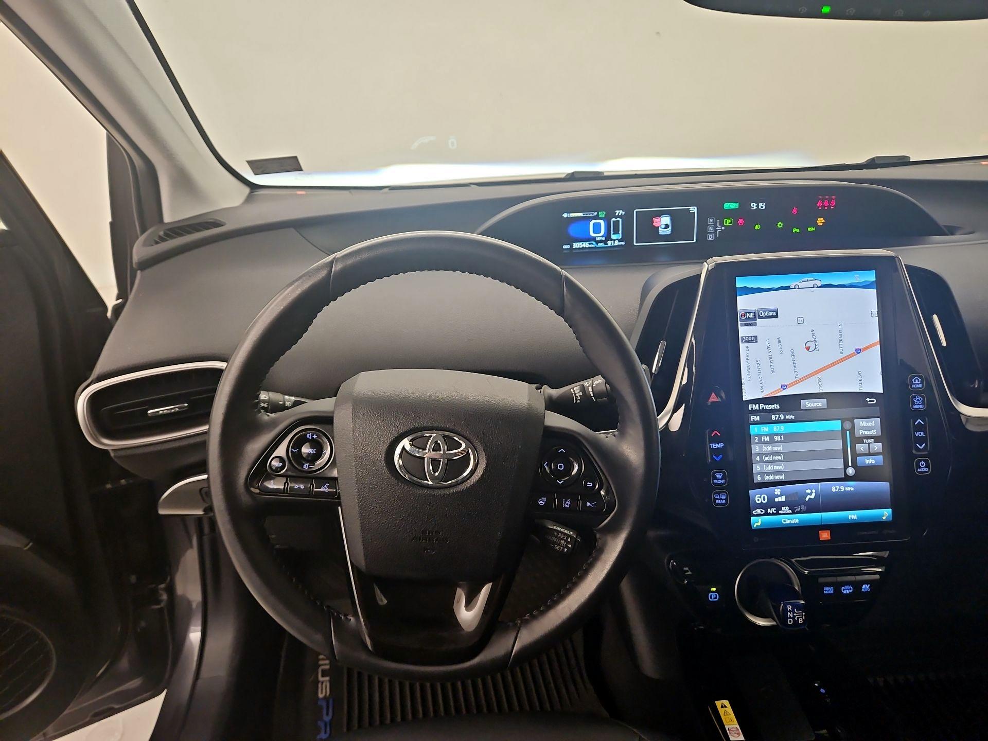 Thumbnail: 2021 Toyota Prius Prime - 10