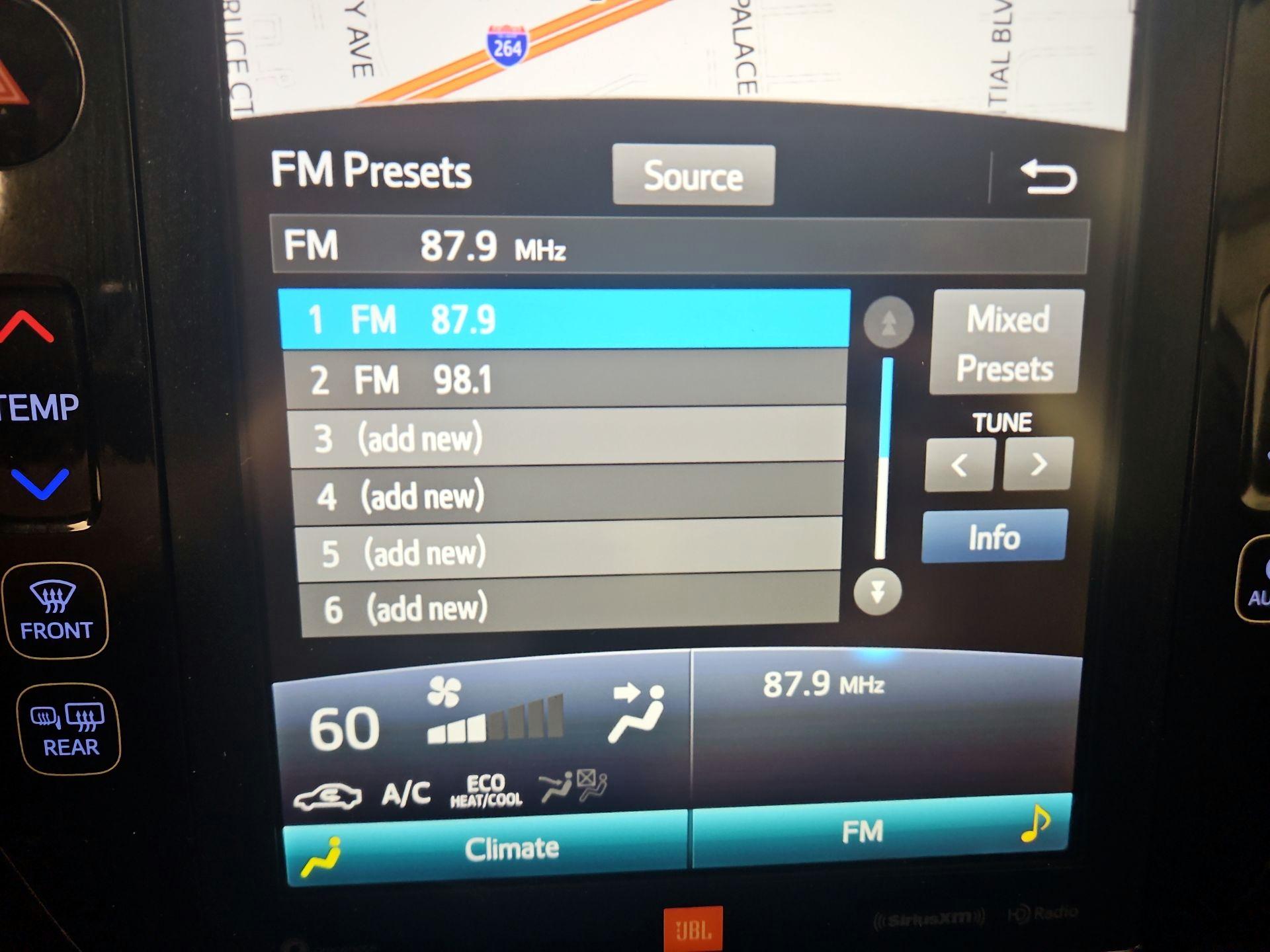 Thumbnail: 2021 Toyota Prius Prime - 16
