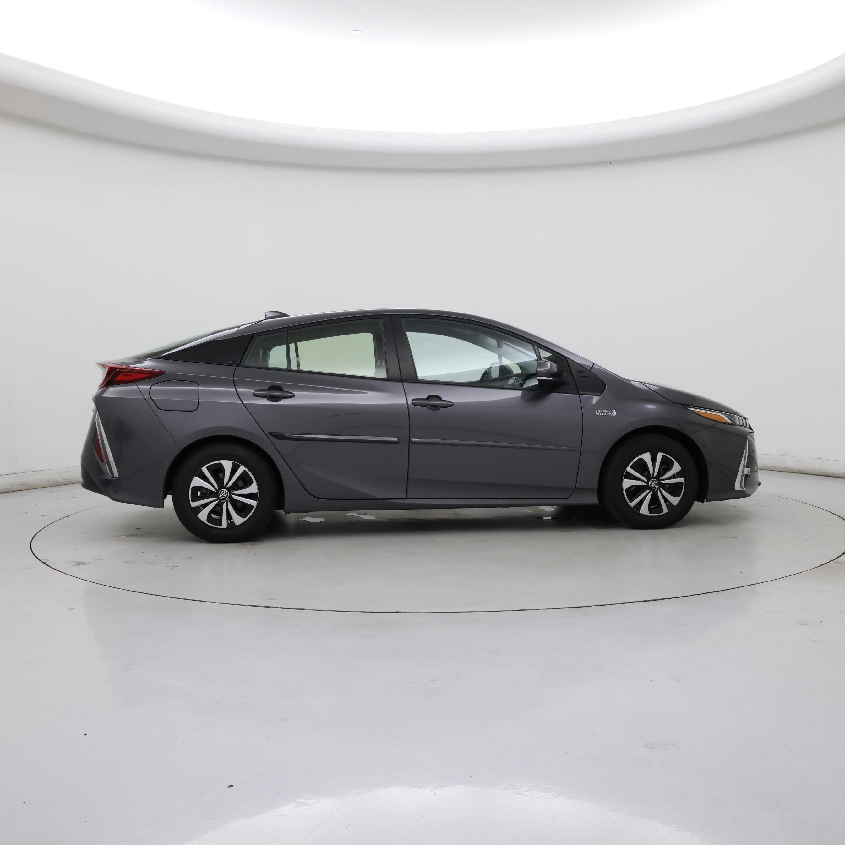Thumbnail: 2021 Toyota Prius Prime - 7