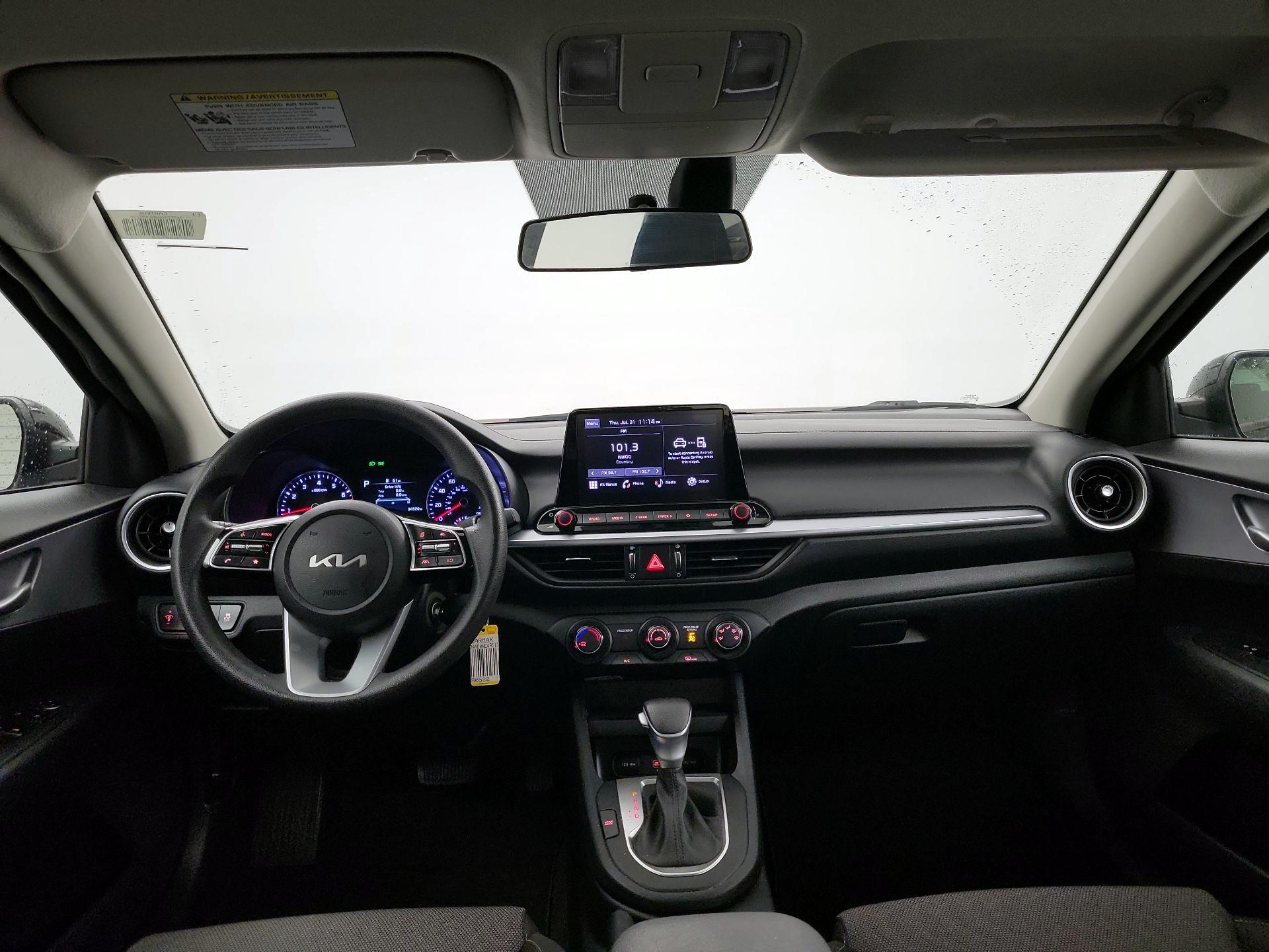 Thumbnail: 2022 Kia Forte - 8