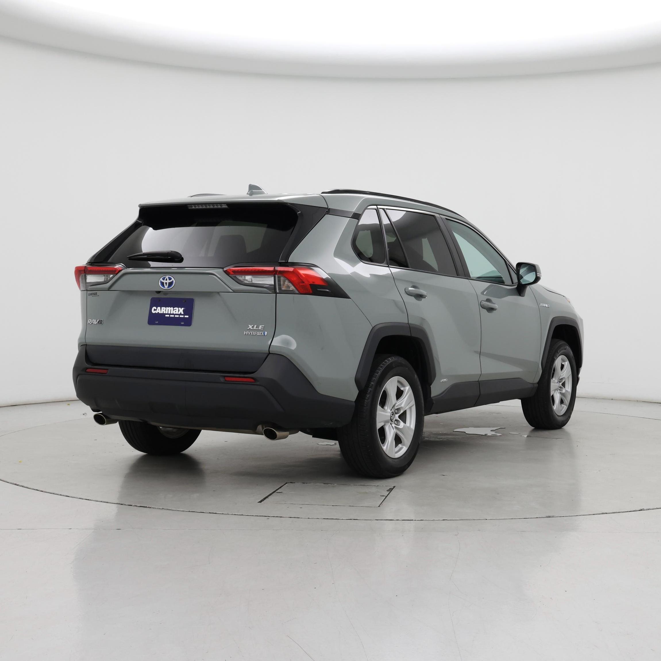 Thumbnail: 2020 Toyota RAV4 - 8