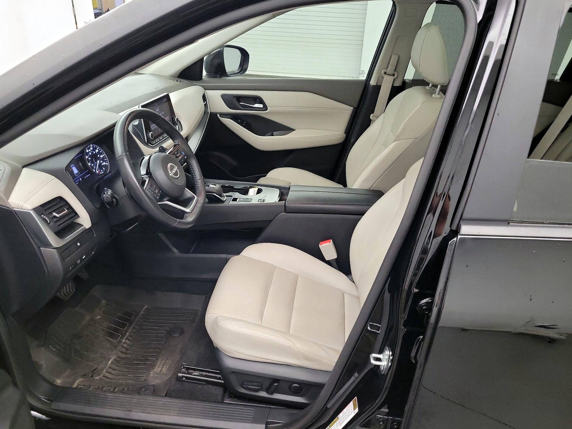 Thumbnail: 2023 Nissan Rogue - 9