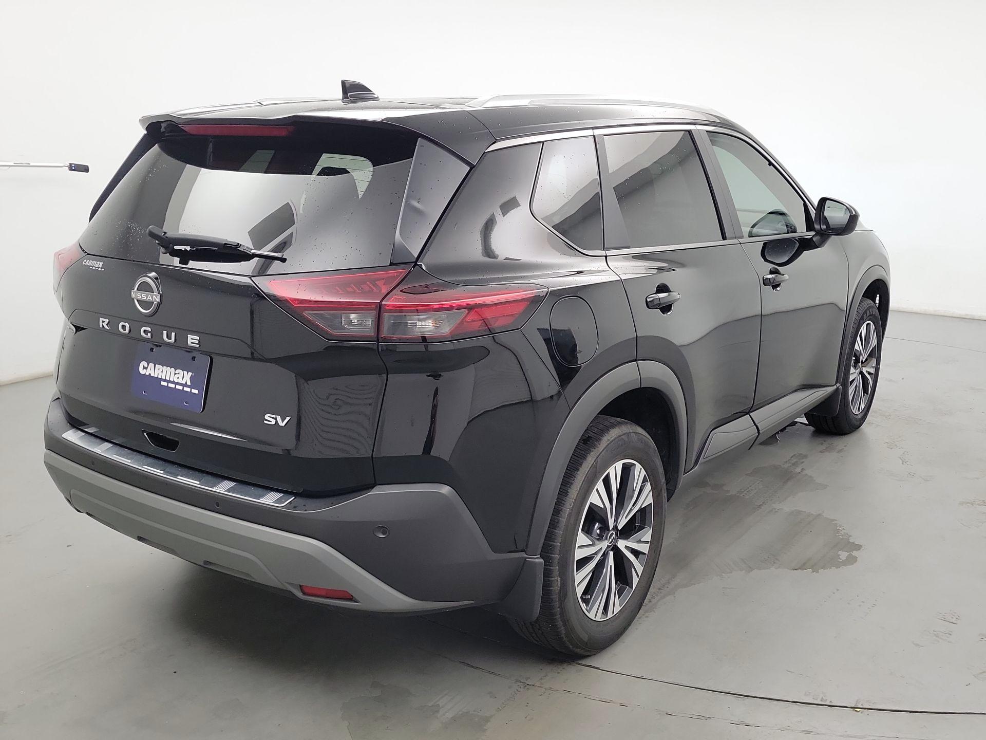 Thumbnail: 2023 Nissan Rogue - 5