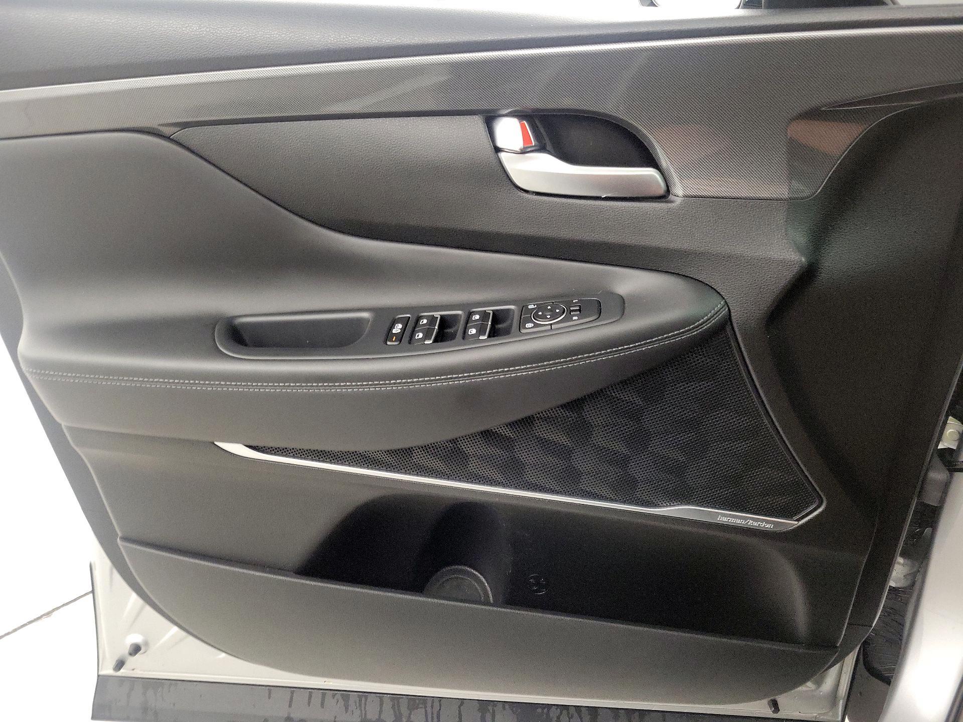 Thumbnail: 2022 Hyundai Santa Fe - 12
