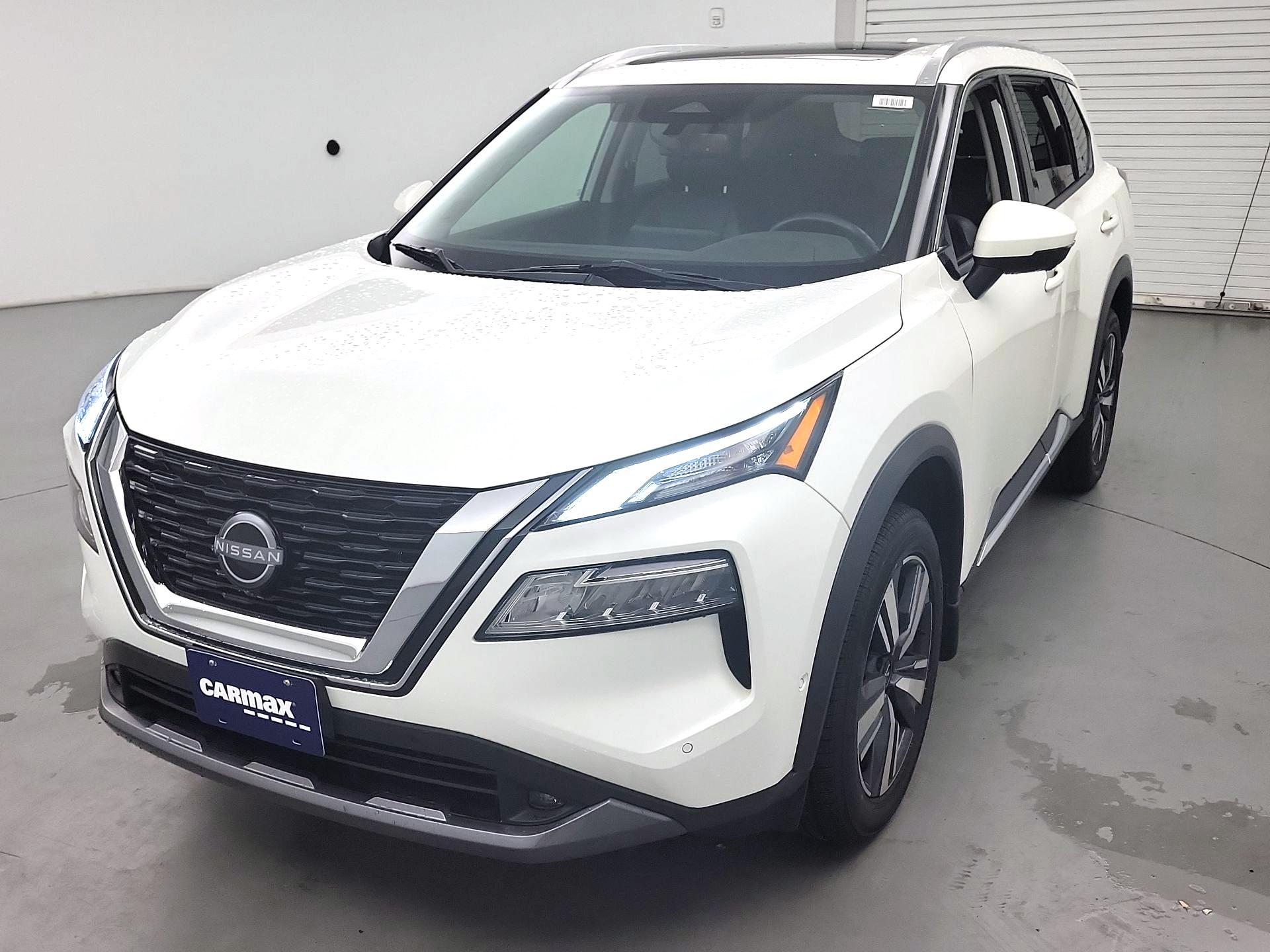 Thumbnail: 2022 Nissan Rogue - 3
