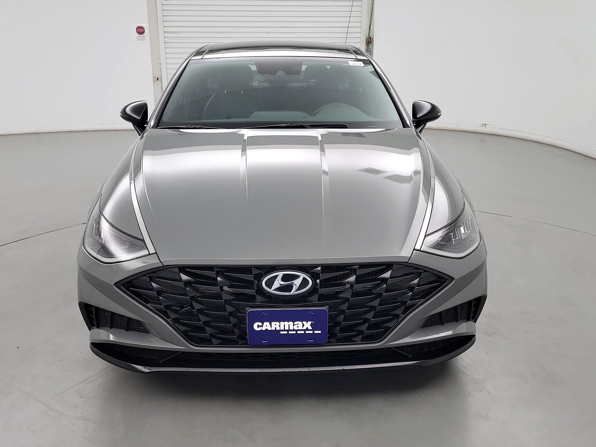 Thumbnail: 2022 Hyundai Sonata - 2