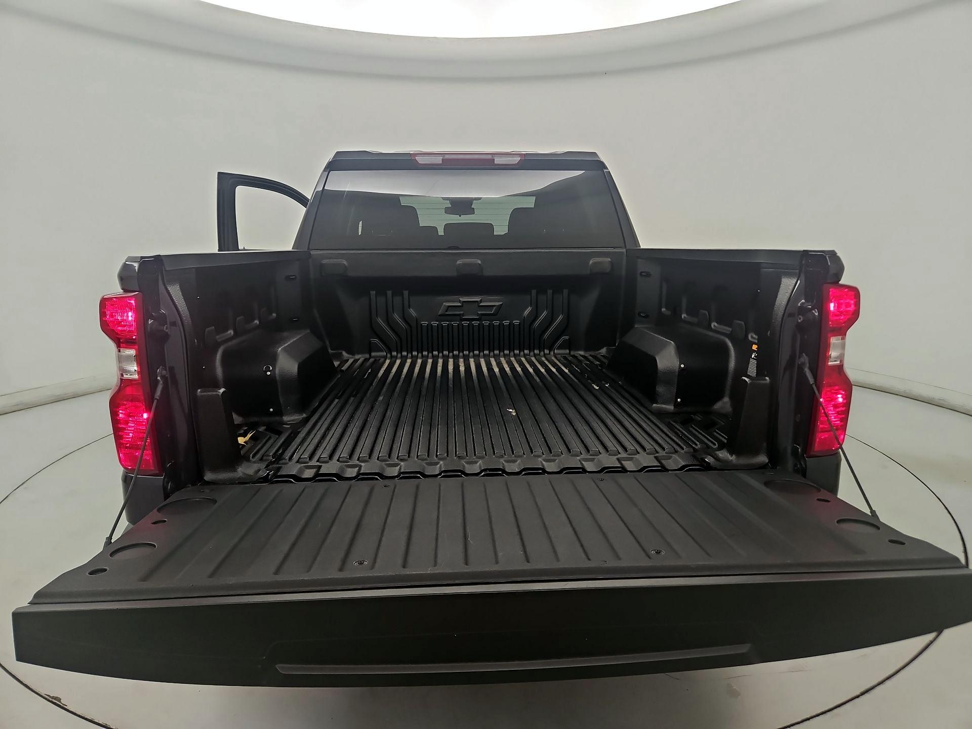 Thumbnail: 2023 Chevrolet Silverado 1500 - 20