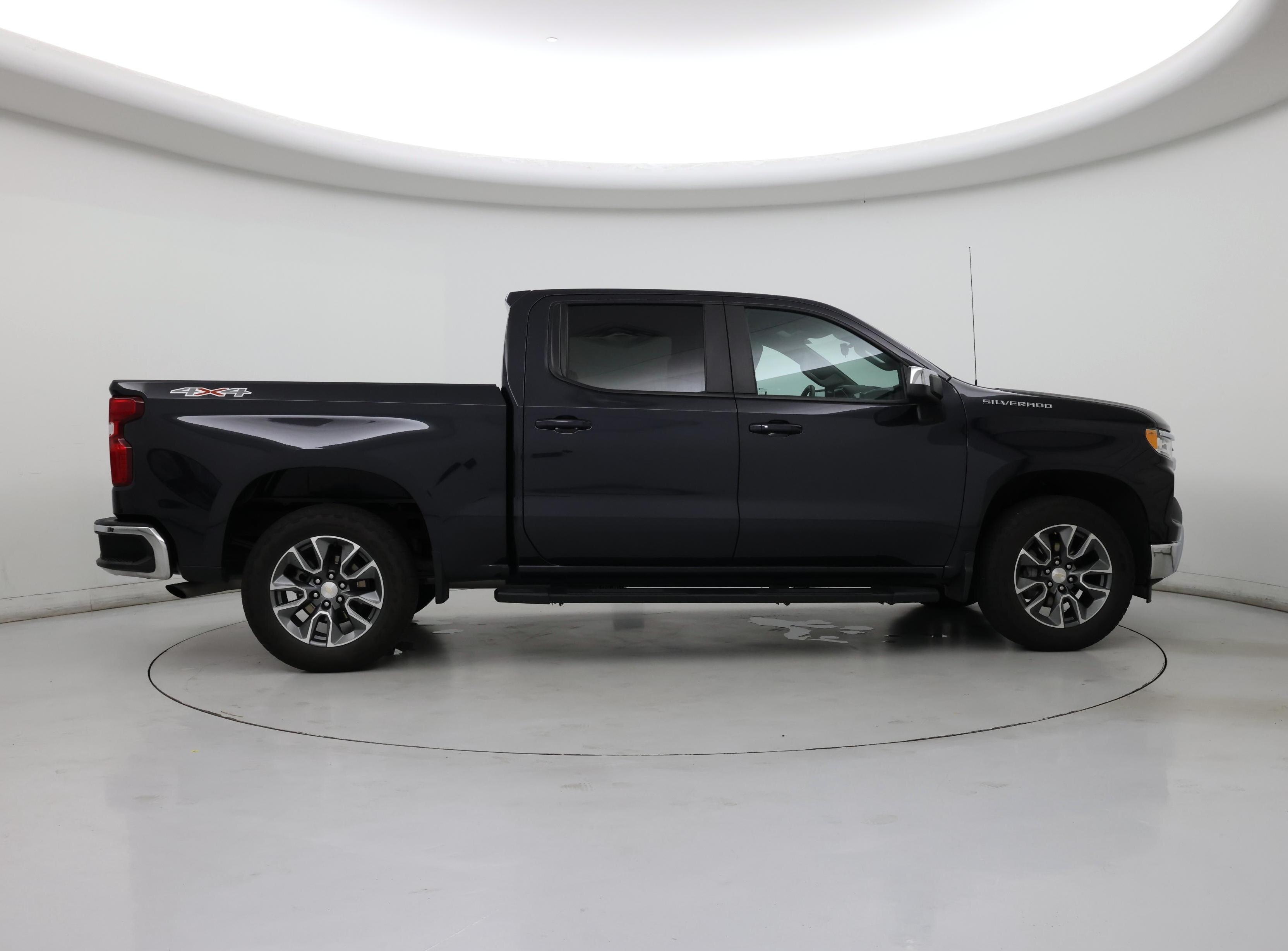 Thumbnail: 2023 Chevrolet Silverado 1500 - 7