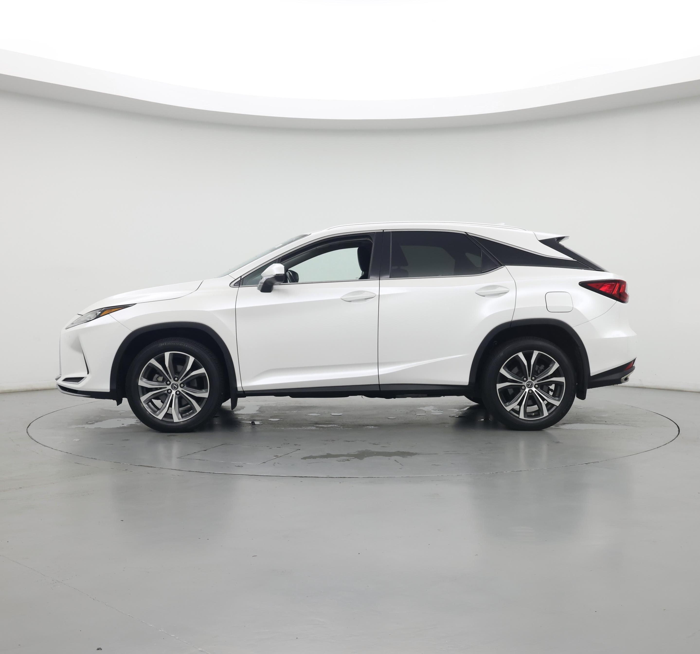 Thumbnail: 2020 Lexus RX - 3