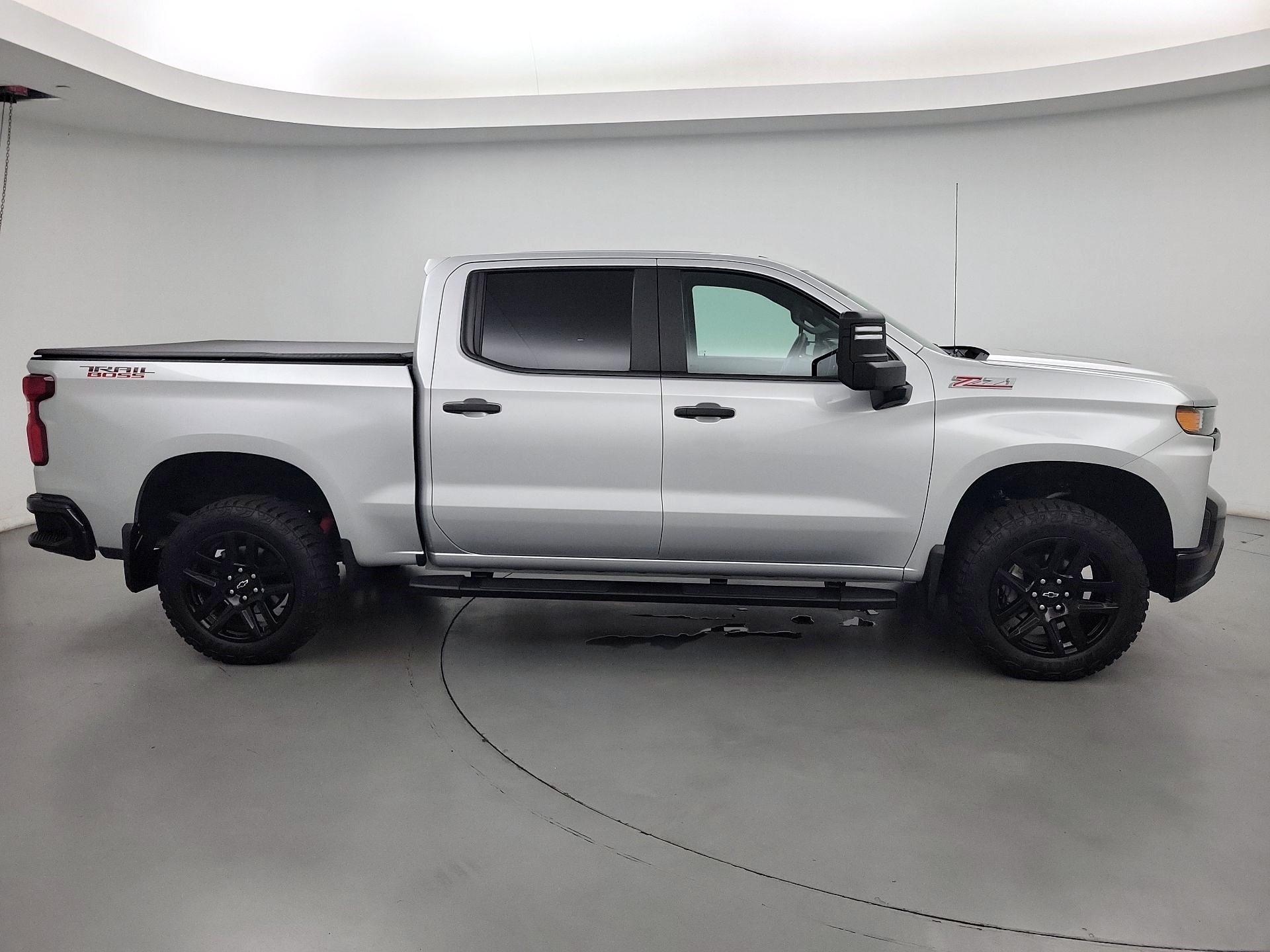 Thumbnail: 2021 Chevrolet Silverado 1500 - 4